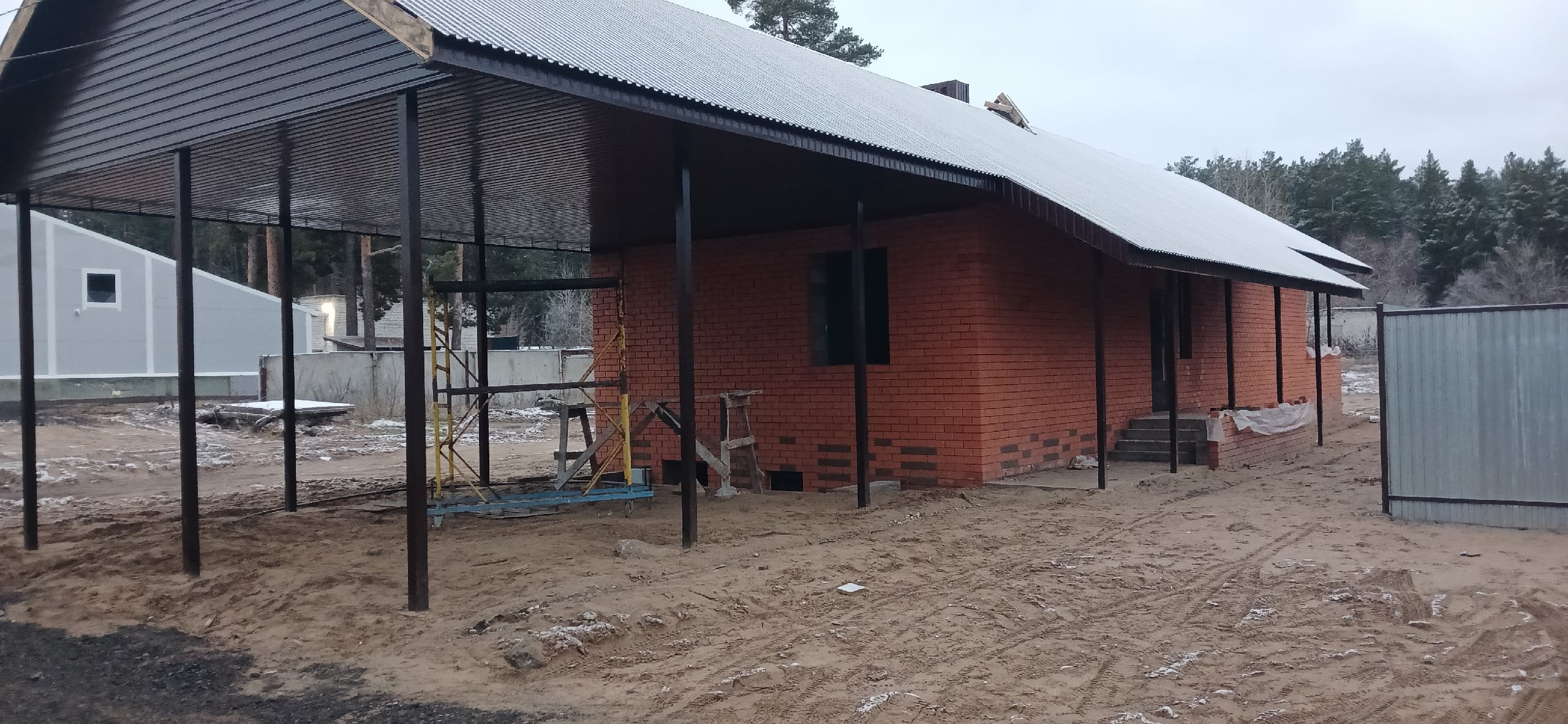 Продается новый дом в закрытом (3)