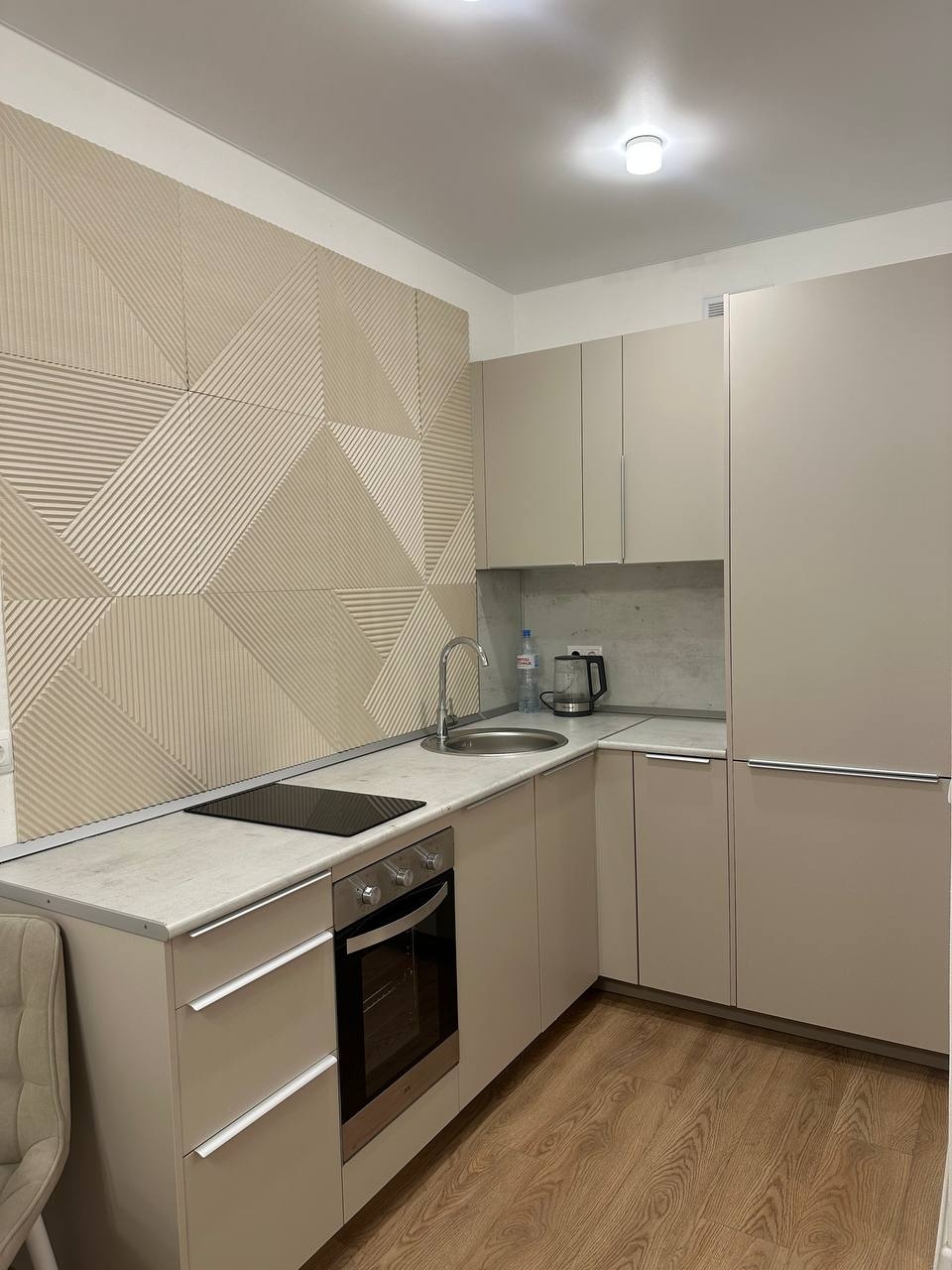 Сдаётся комфортная 1 - комнатная (3)