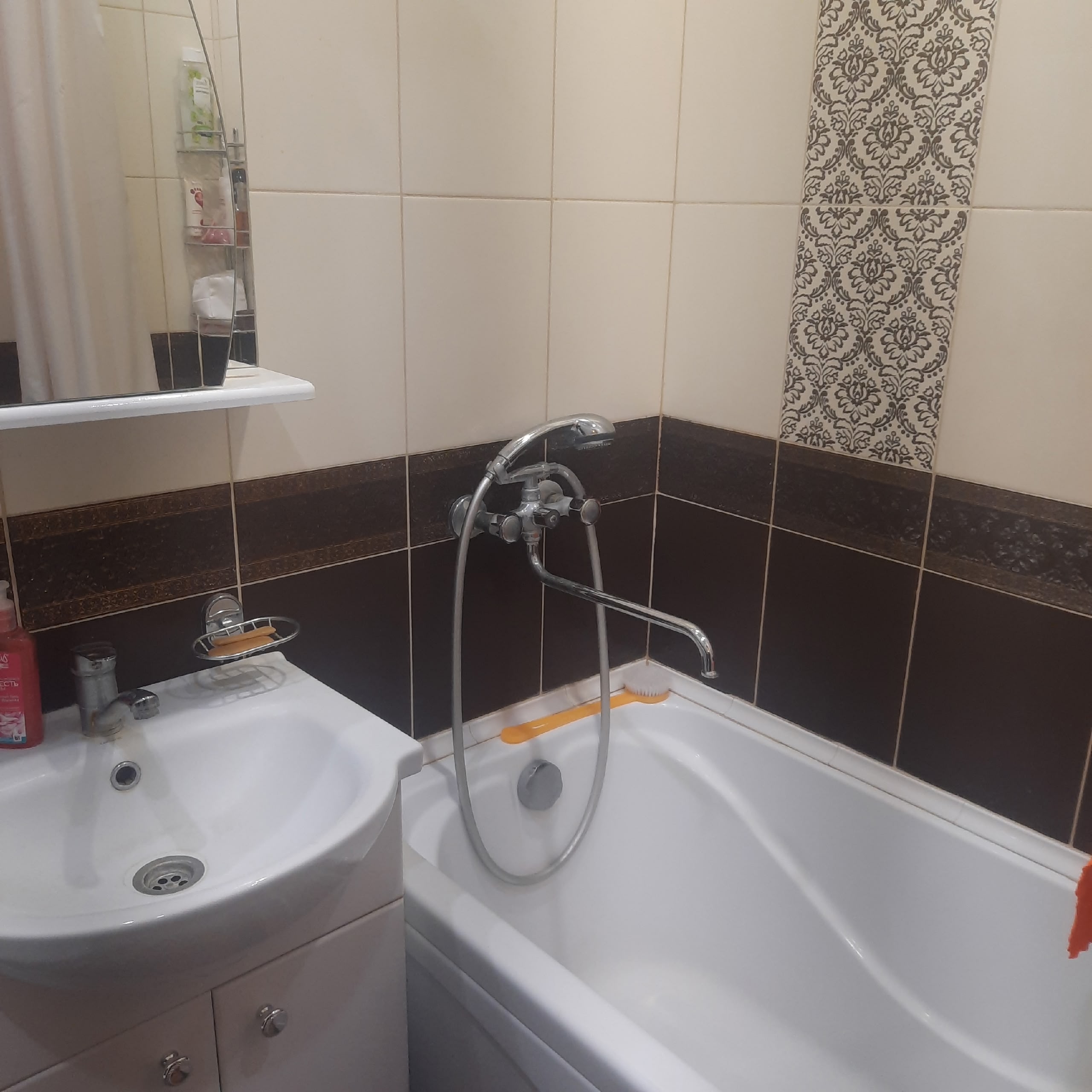 Сдам 1 комнатную квартиру на (3)