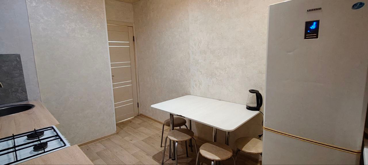 Сдам на длительный срок 1-к (8)