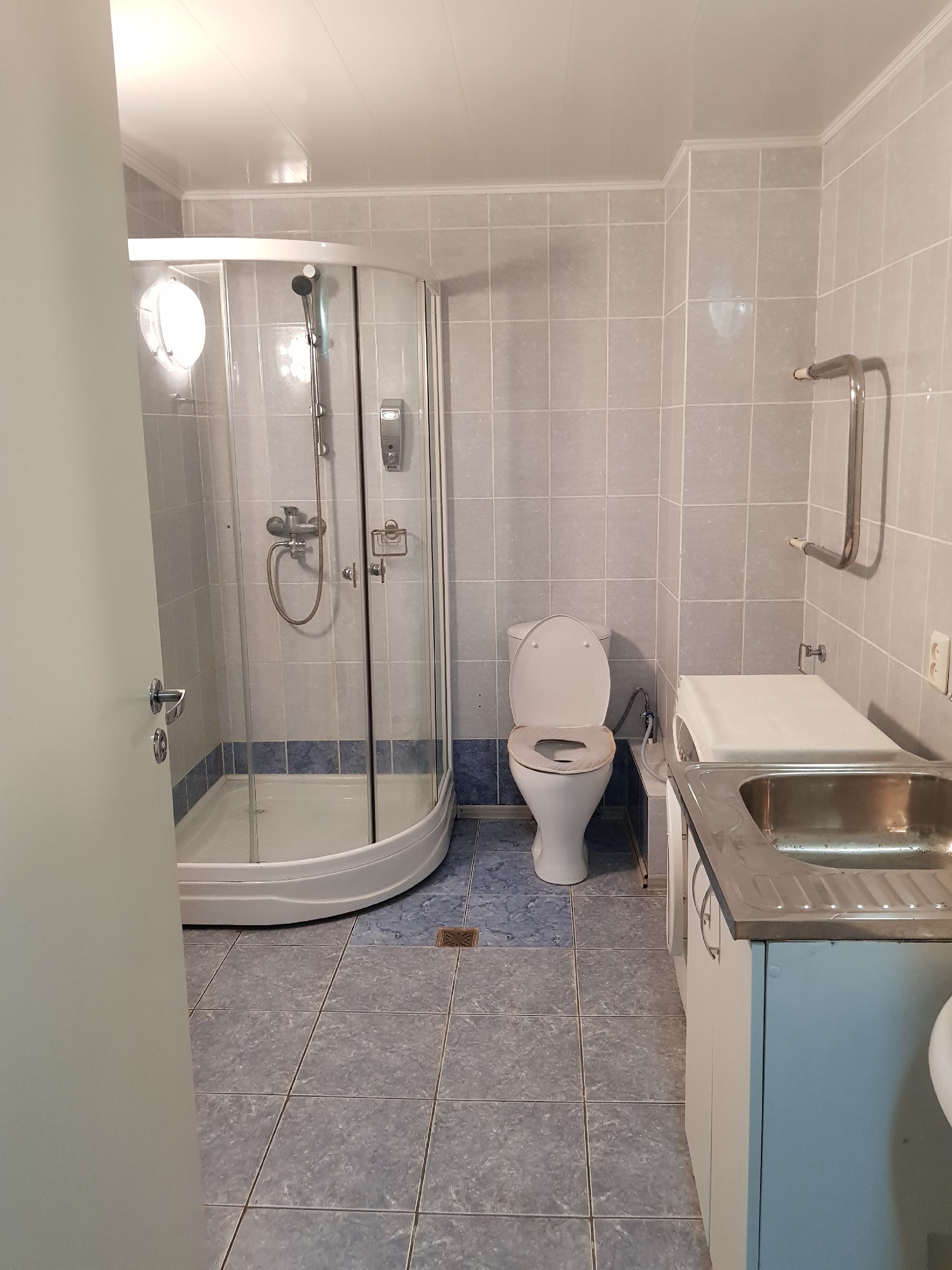 Сдам двухкомнатную квартиру на пр.Автостроителей (7)