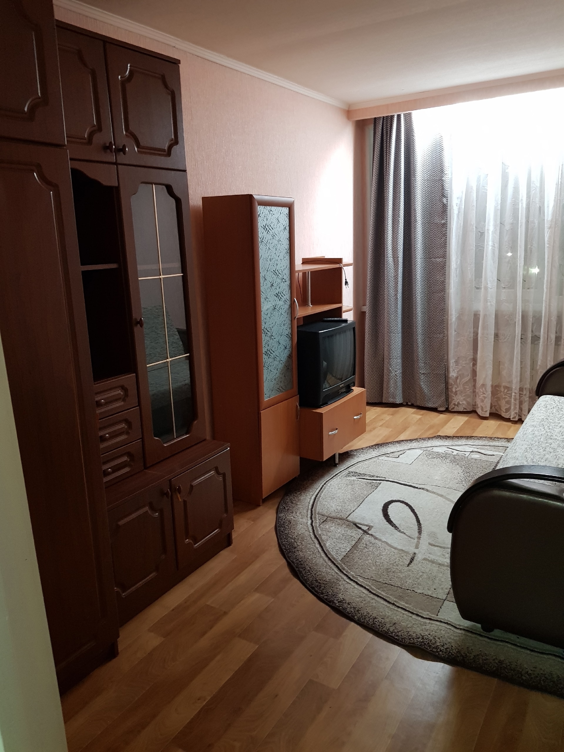 Сдам двухкомнатную квартиру на пр.Автостроителей (3)