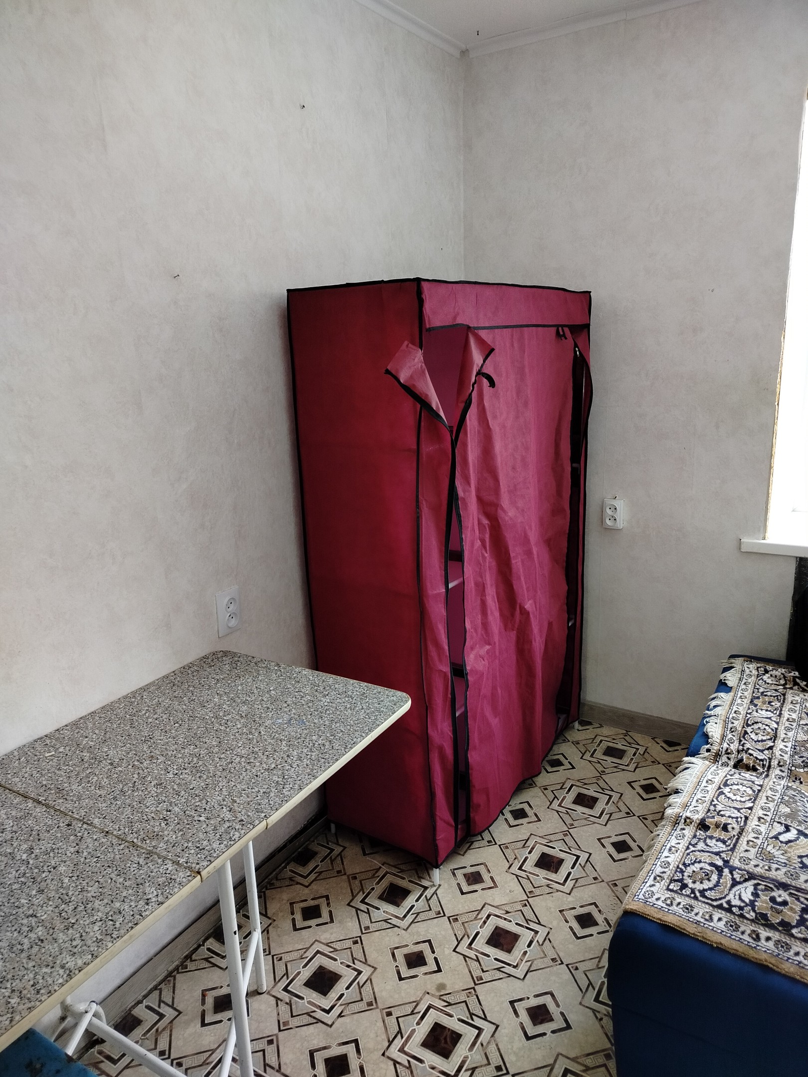 Сдам 1-к квартиру на Мориса (1)