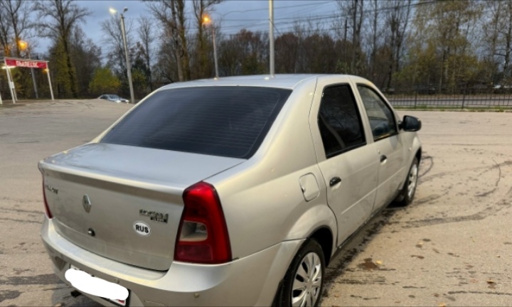 Продам Рено-Логан 2009 год выпуска. (5)