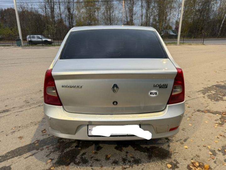 Продам Рено-Логан 2009 год выпуска. (4)