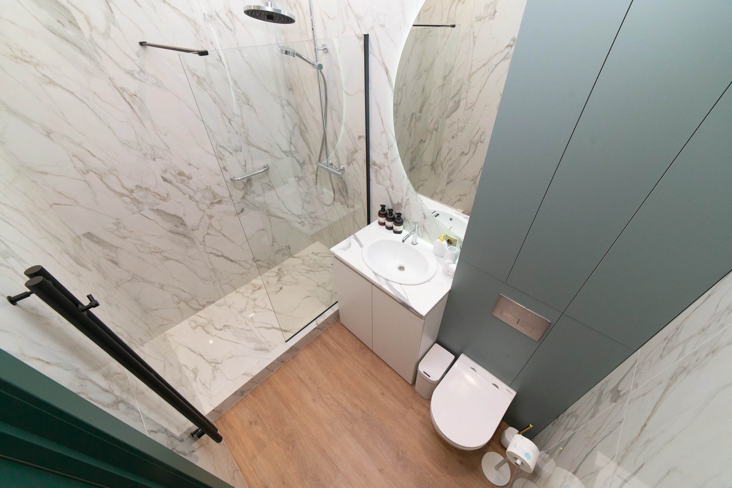 Сдам однокомнатную квартиру на длительный (5)