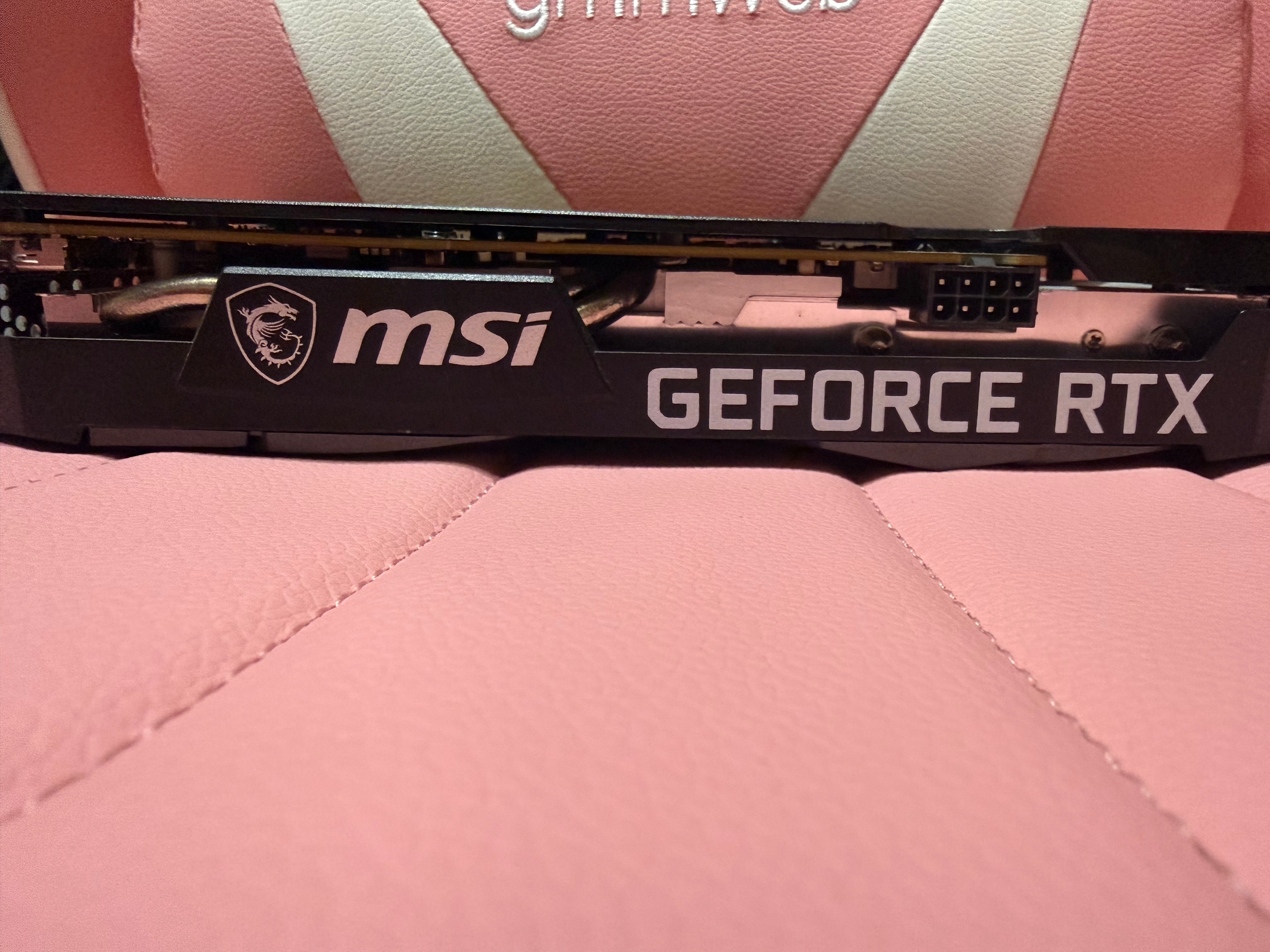 GeForce RTX 3050 VENTUS 2X (4)