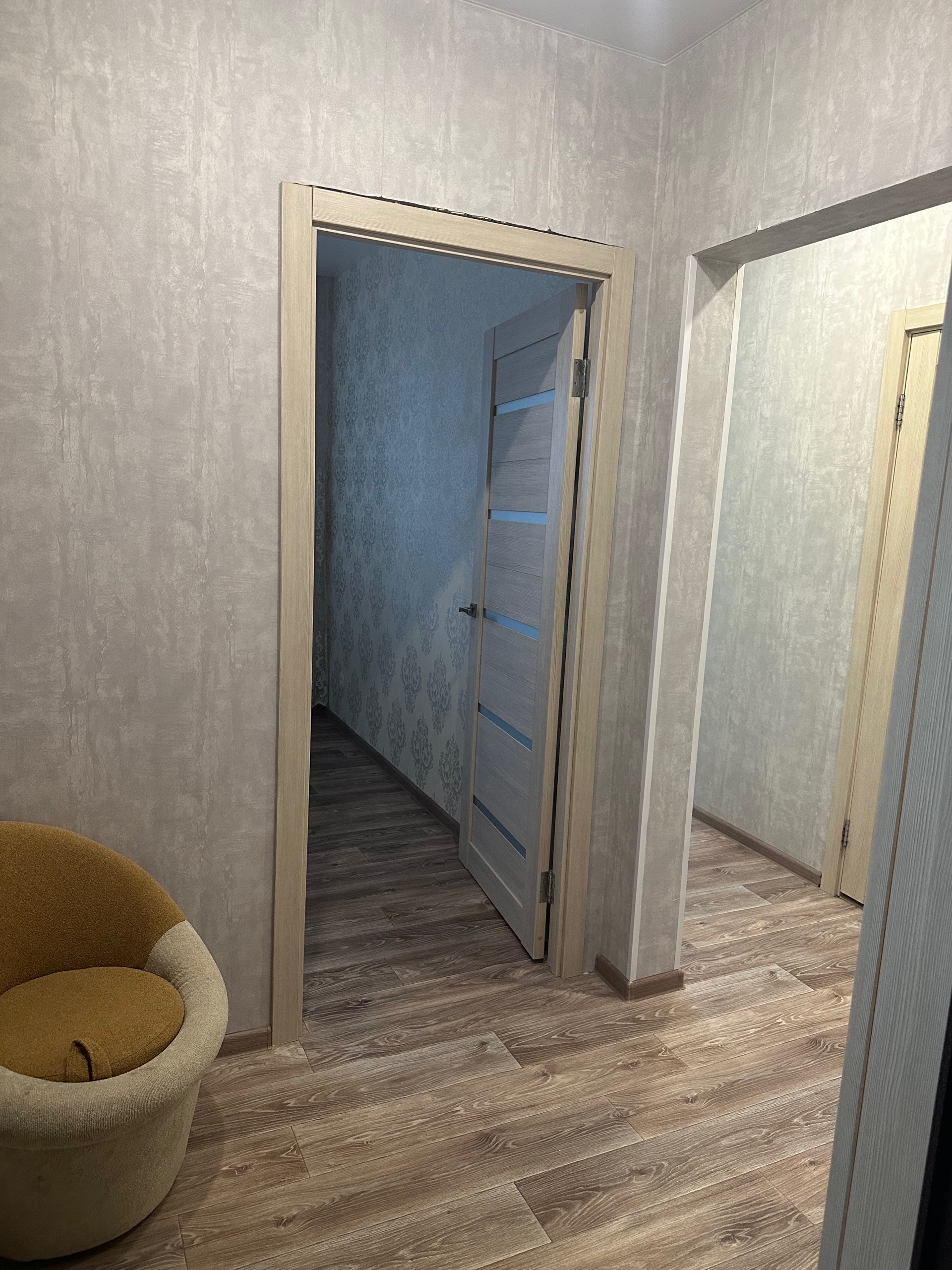 Сдам квартиру по улице Суворова (7)