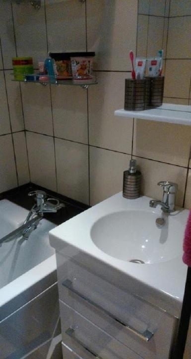 Сдам светлую, просторную однокомнатную квартиру (3)