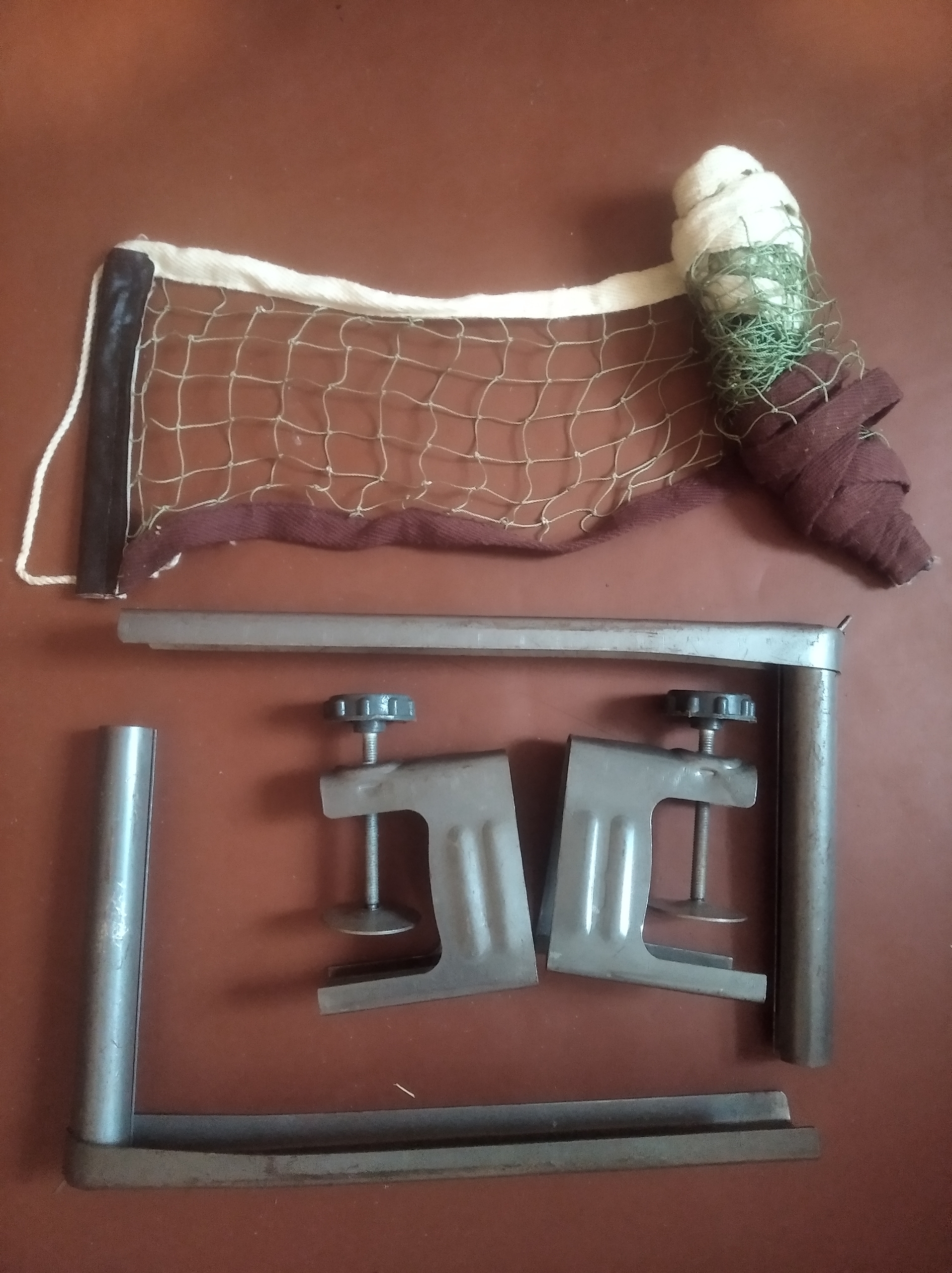 Продам сетку для настольного тенниса