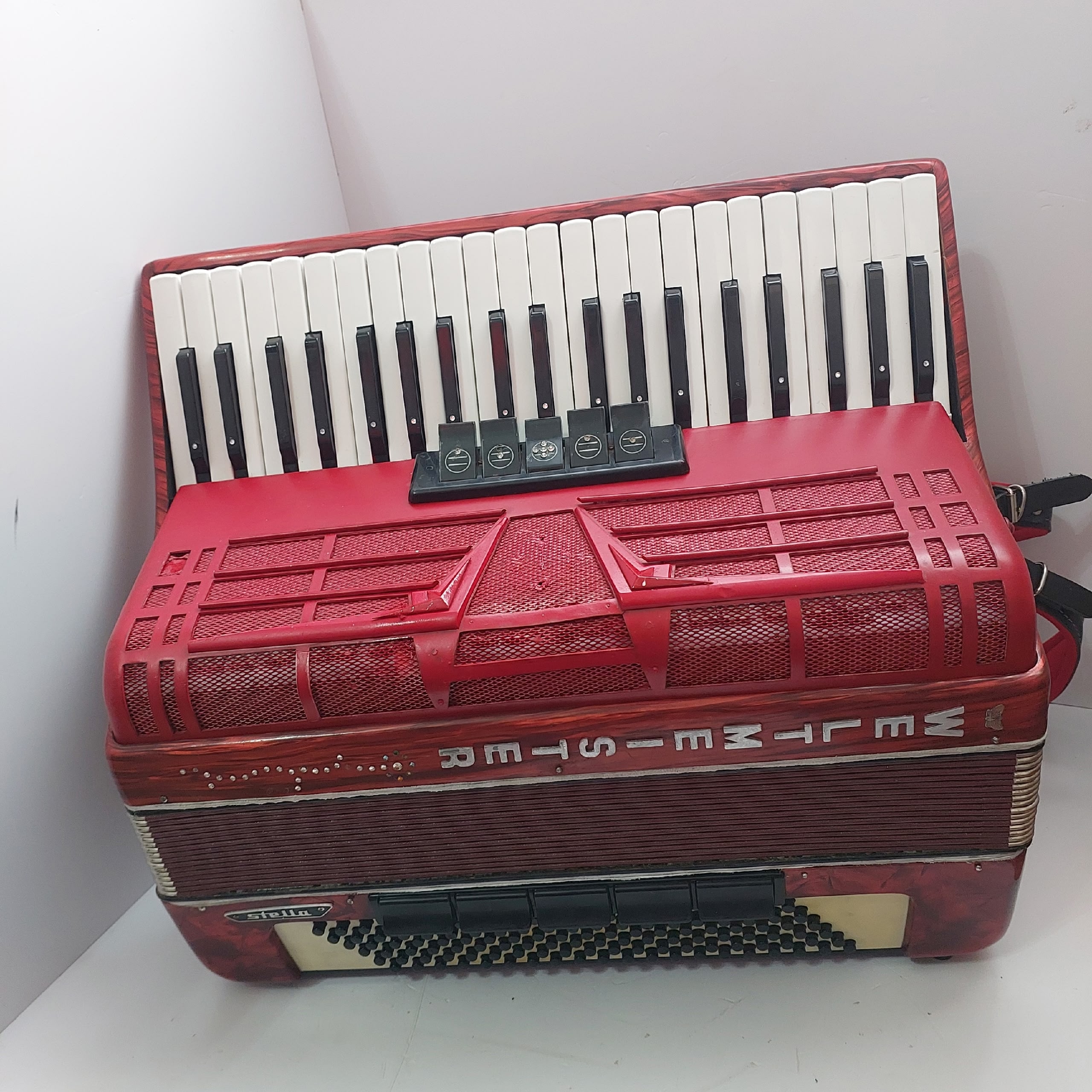 Продаются баян, аккордеон, гармонь после (3)