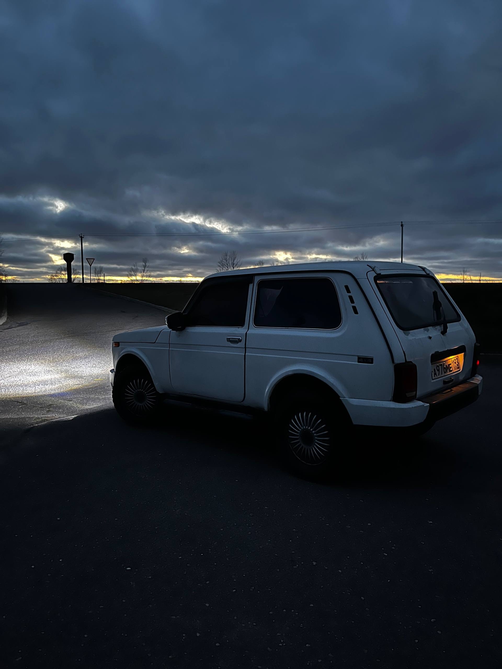 Нива 2006 г. В хорошем (3)