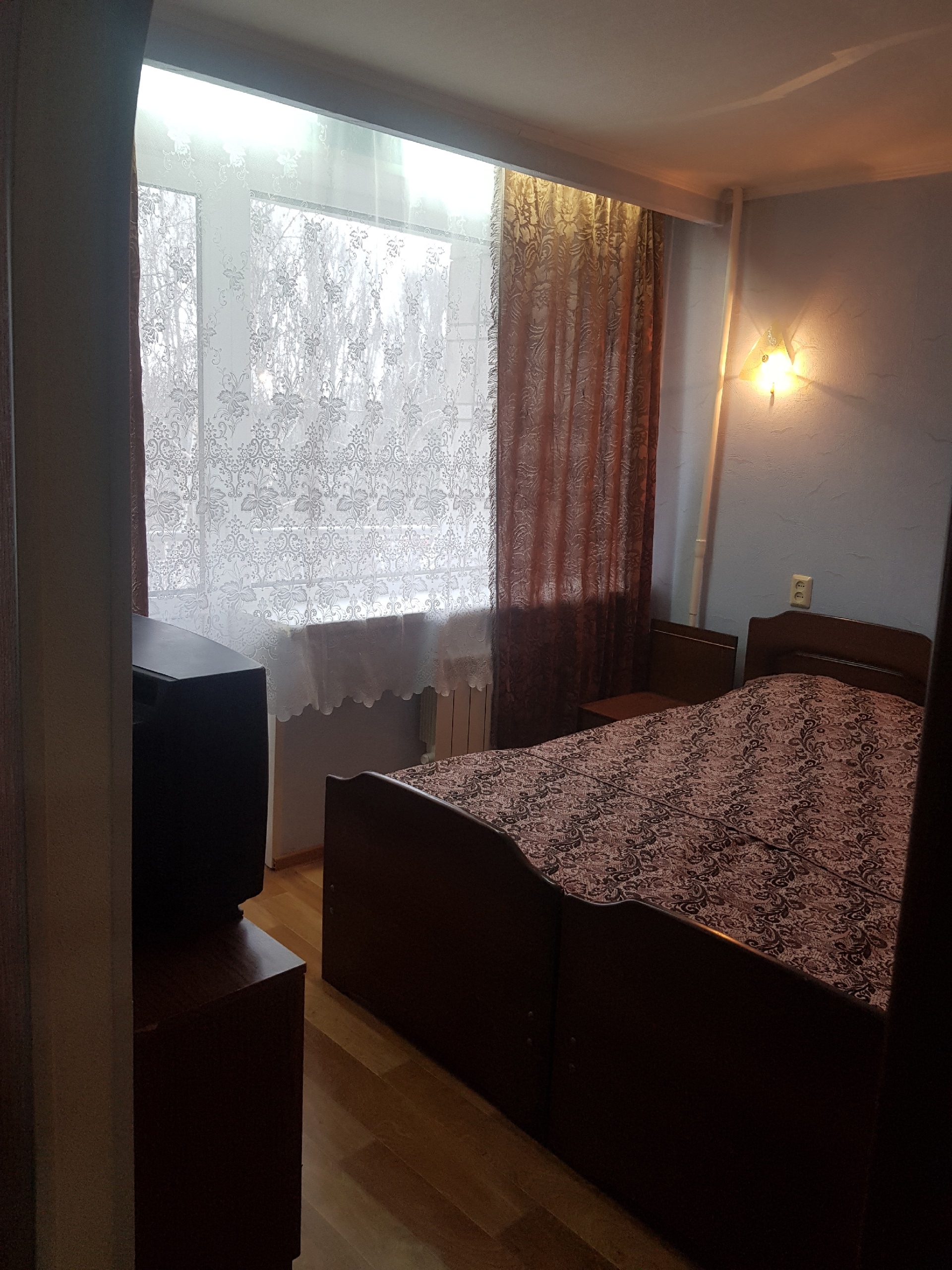 Сдам очень тёплую 2 комнатную (7)