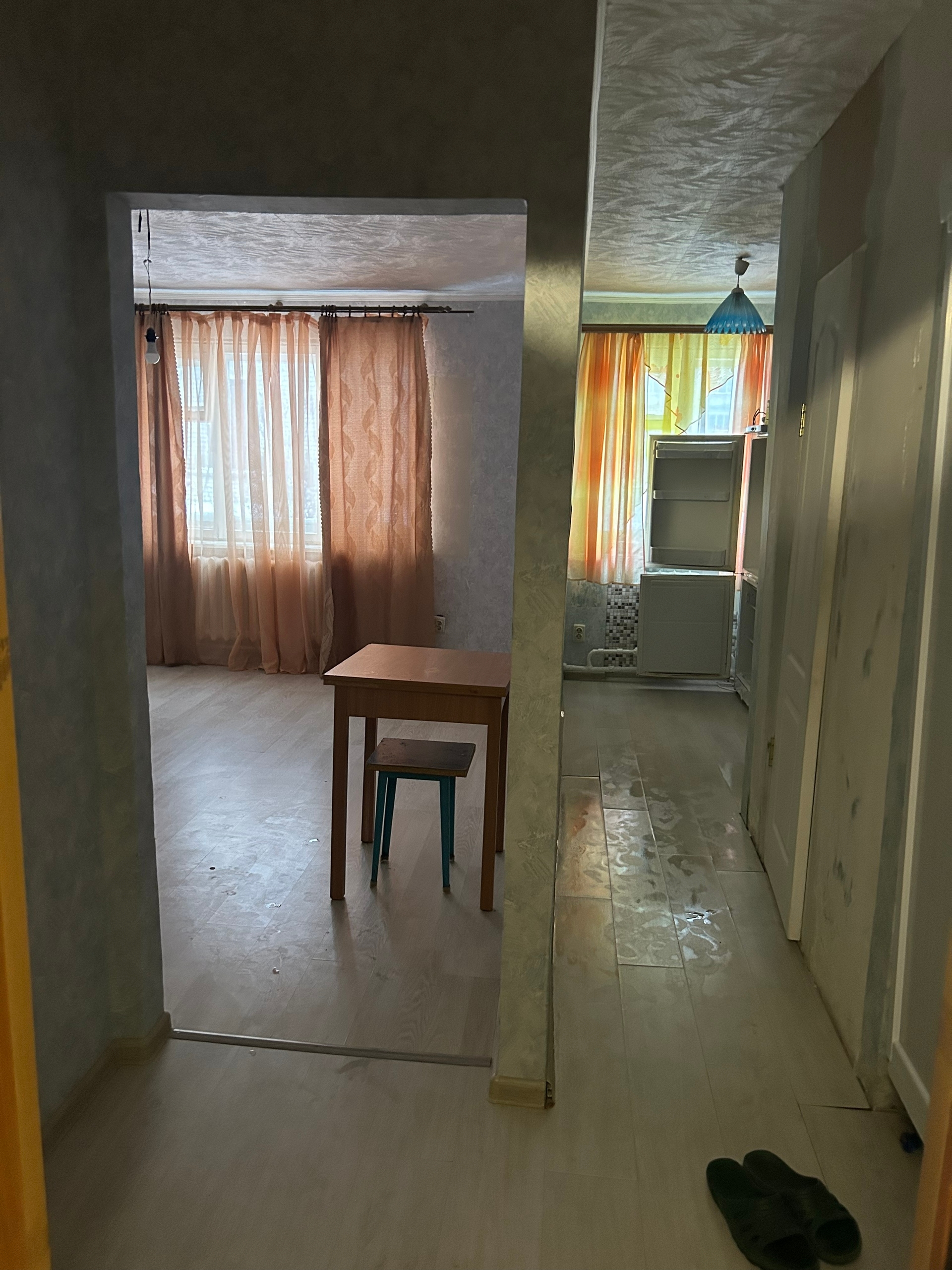 Продам 1-комнатную квартиру по адресу (8)