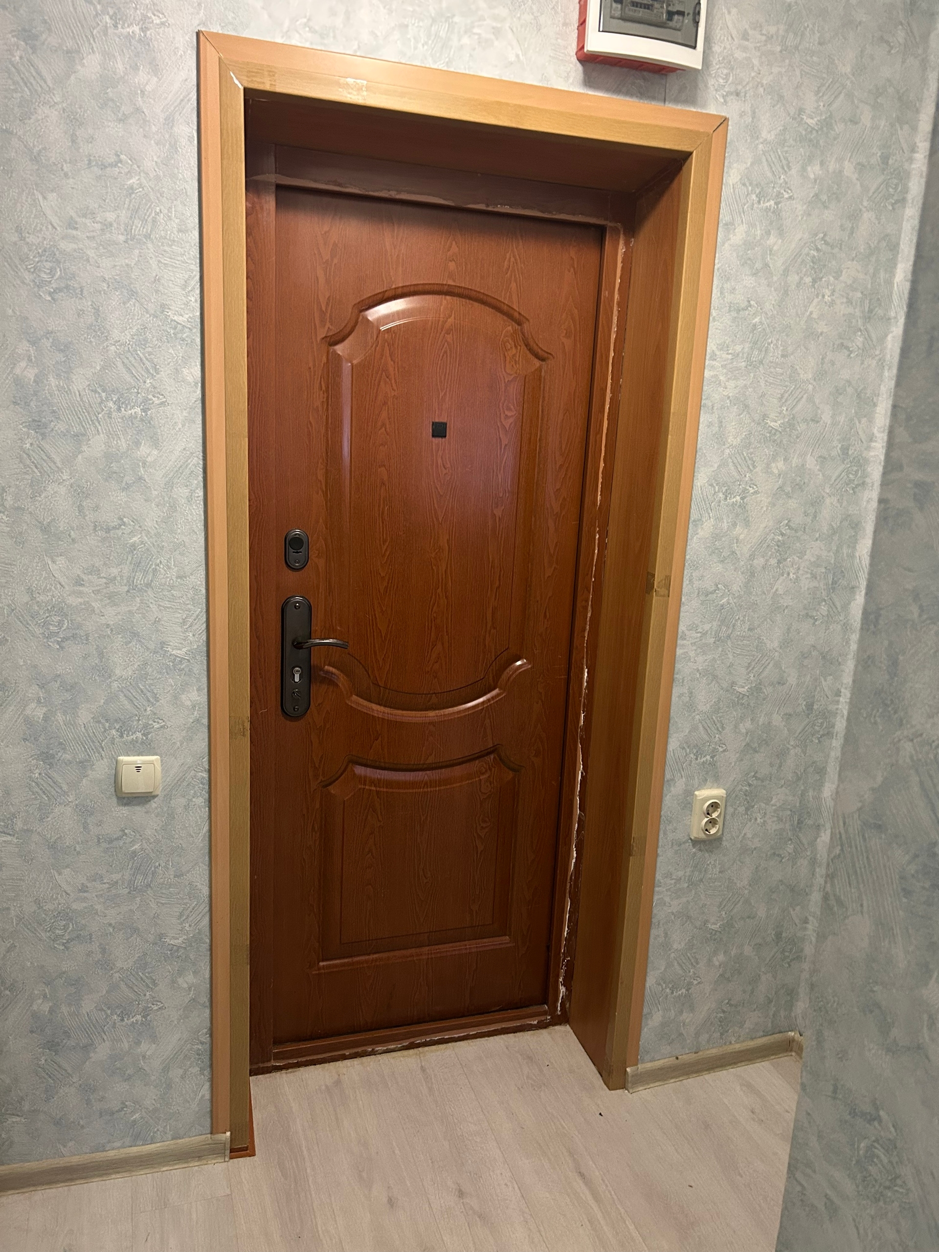 Продам 1-комнатную квартиру по адресу (4)