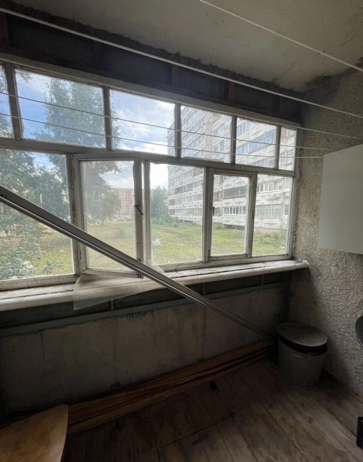 Продам 2 комнатную квартиру улучшенной (5)