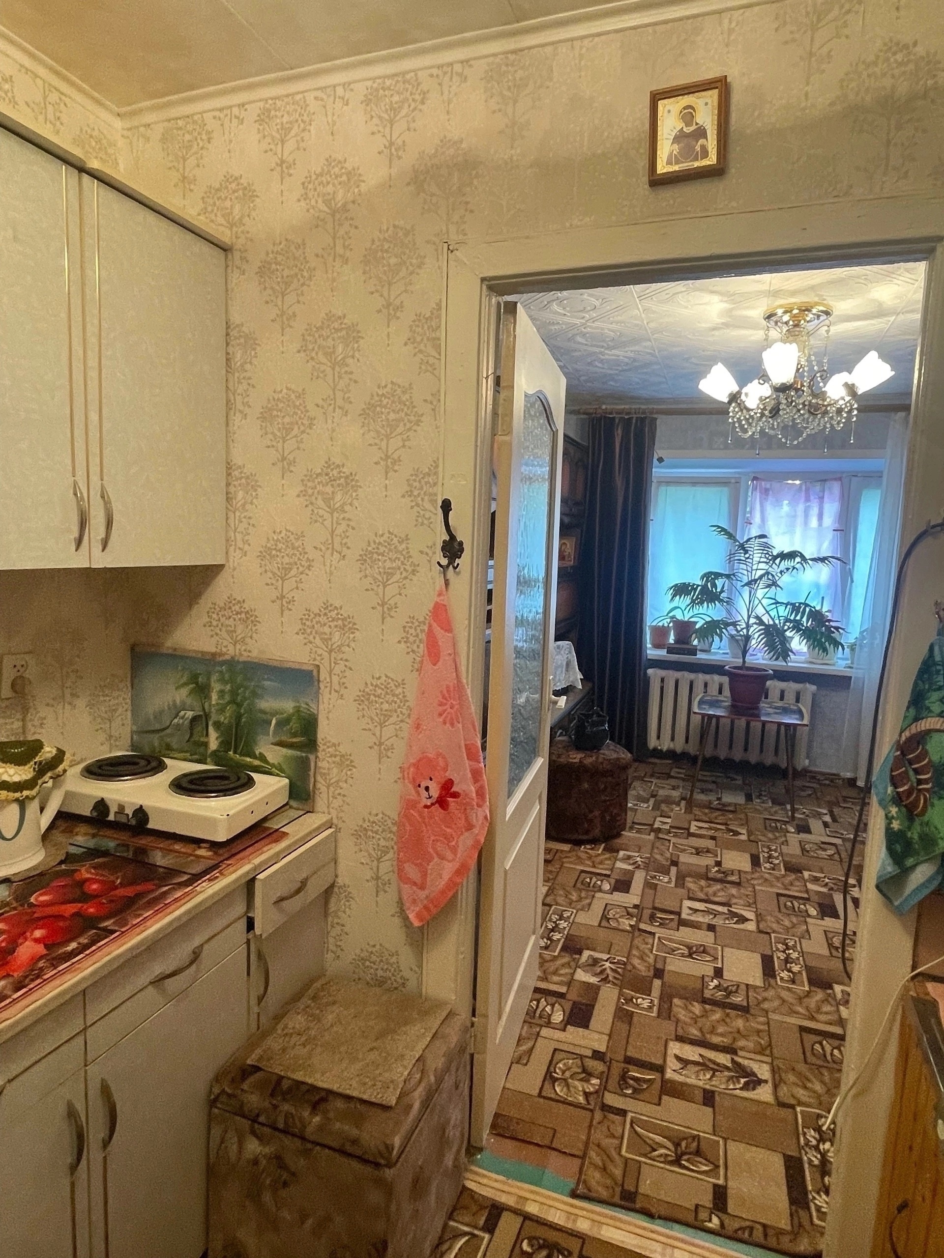 Продам 1 комнатную квартиру по (4)