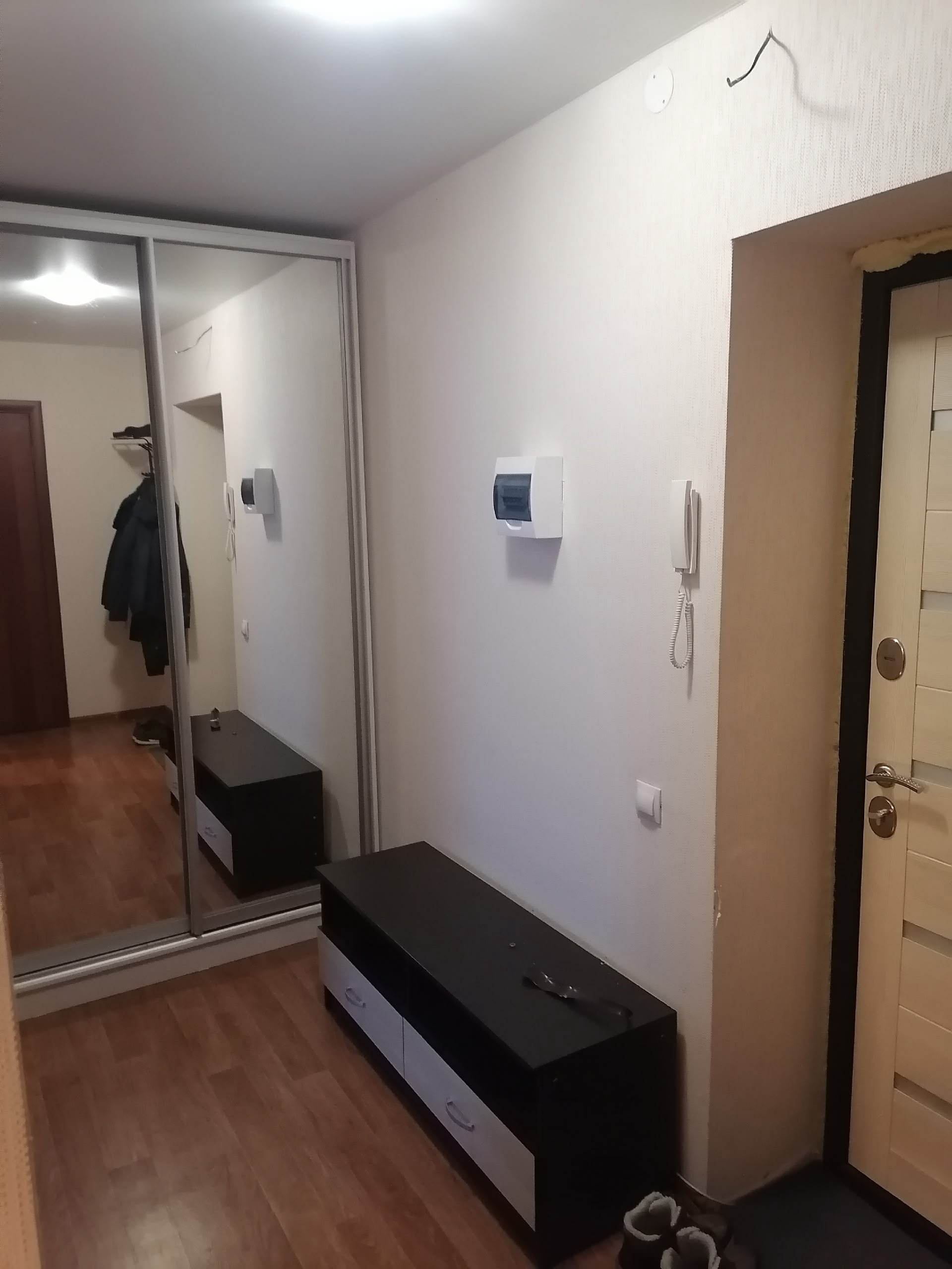 Сдам на длительный срок, Пер (2)