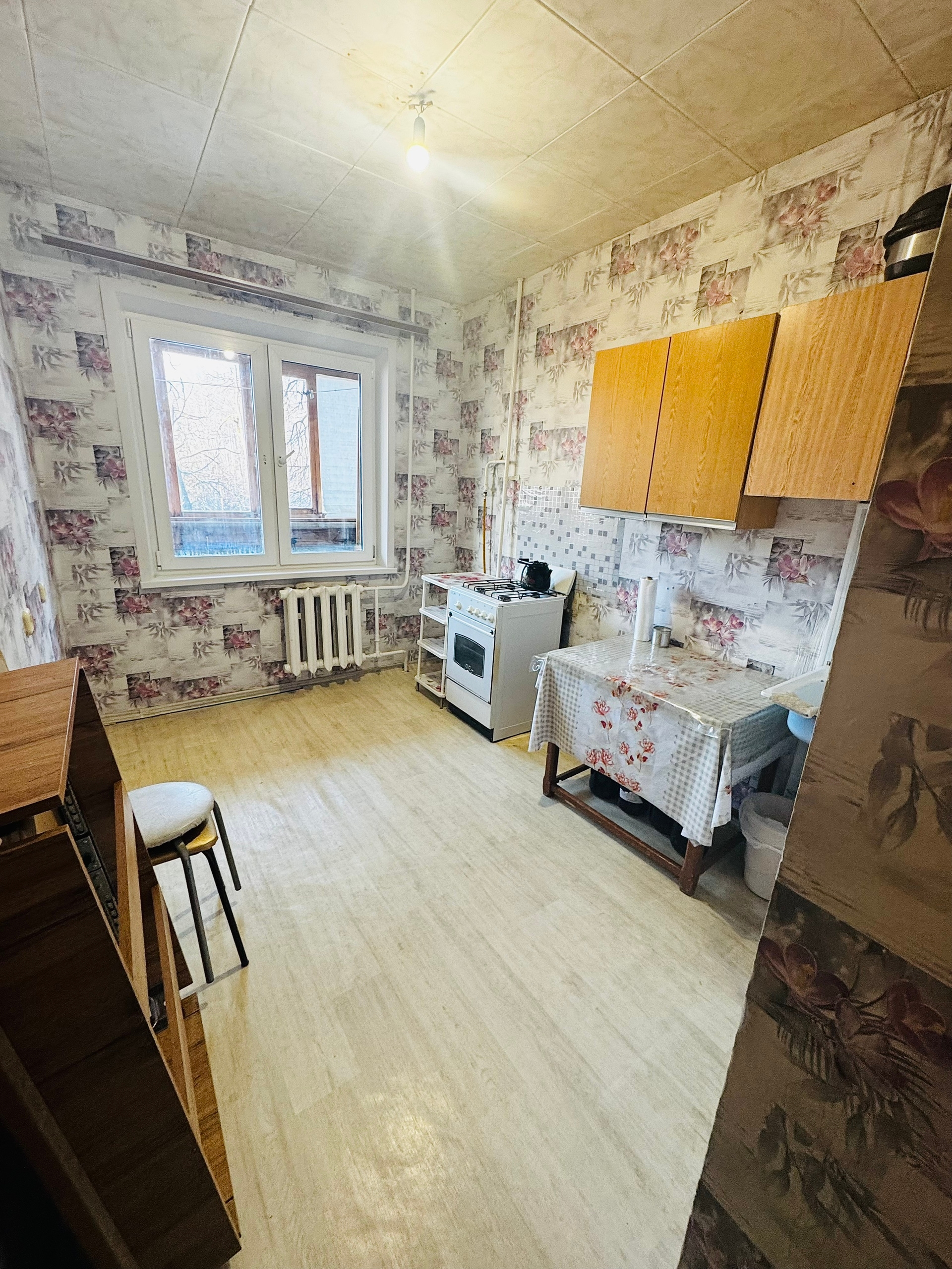 Продам 1УП Курчатова , 38