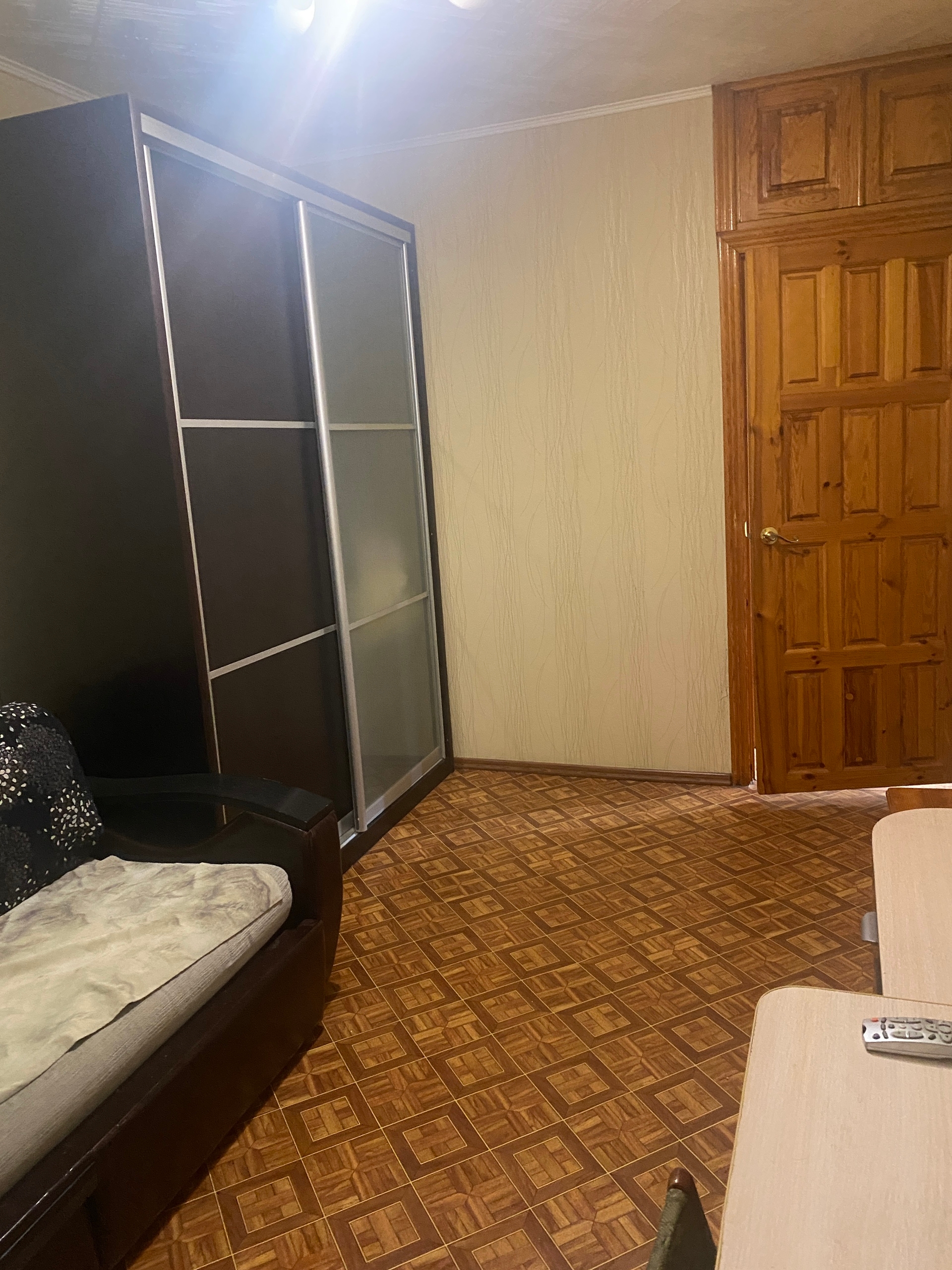 Сдается уютная, комфортабельная двухкомнатная квартира (2)