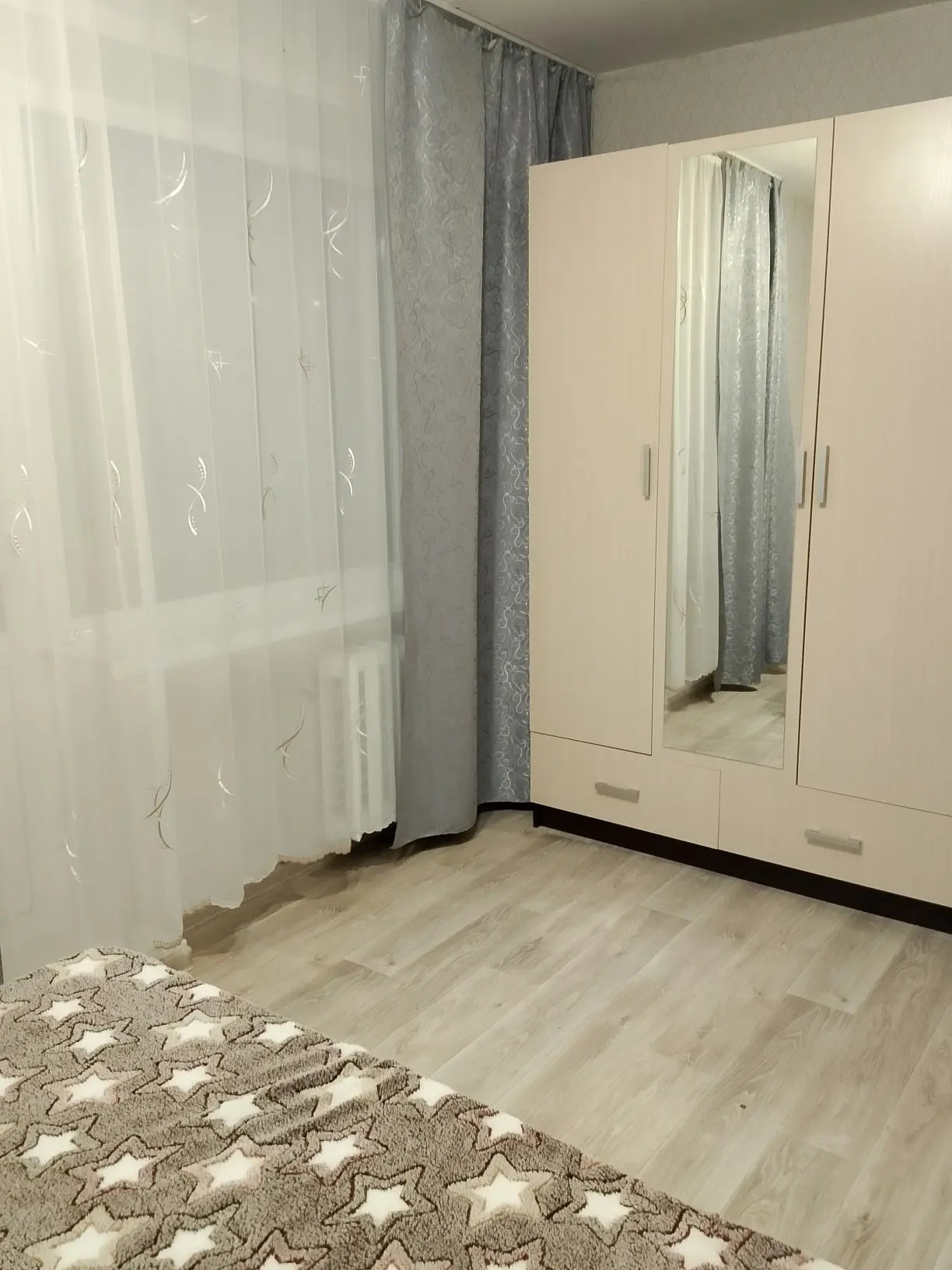 Сдается 2-комнатная квартира на 2 (4)