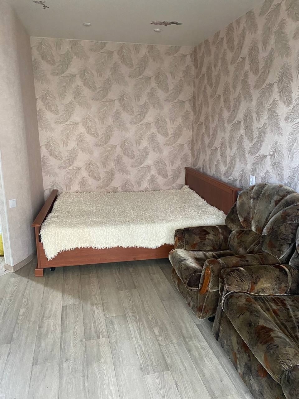 Продам 1 комнатную квартиру нa (2)