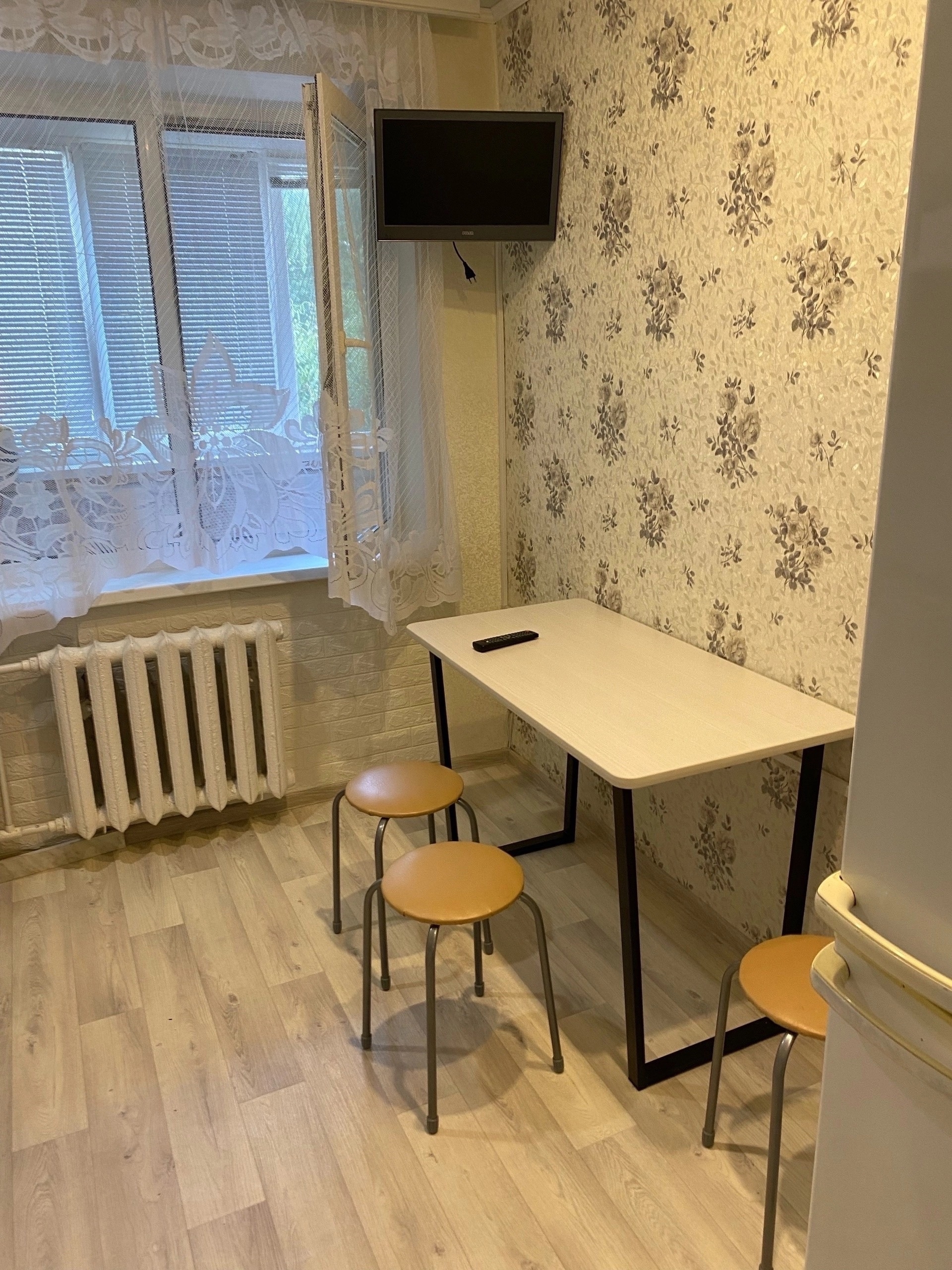 Сдам однокомнатную квартиру УП на (3)