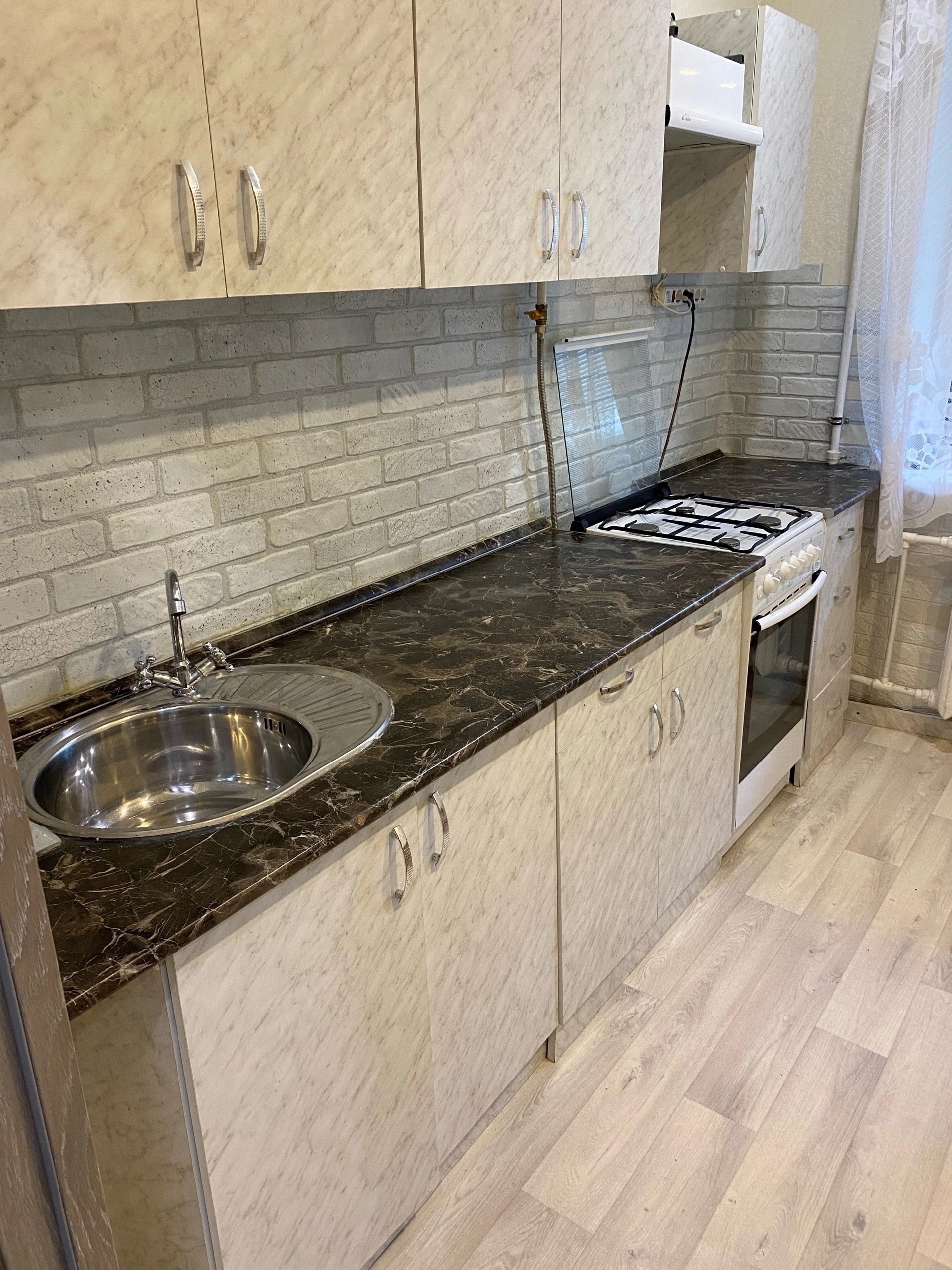 Сдам однокомнатную квартиру УП на (2)