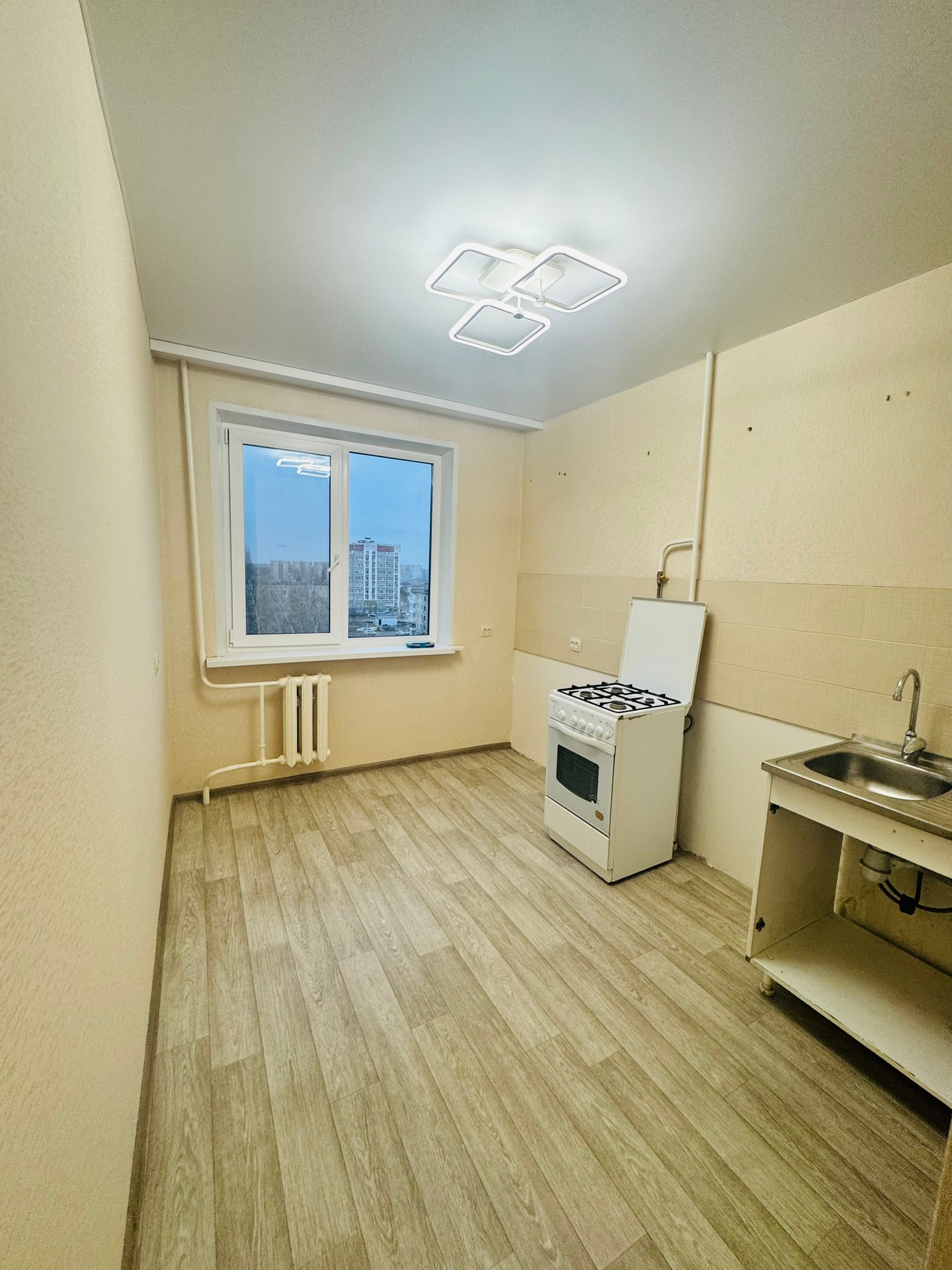 Продам 2 УП Автостроителей,44 8/9 (2)