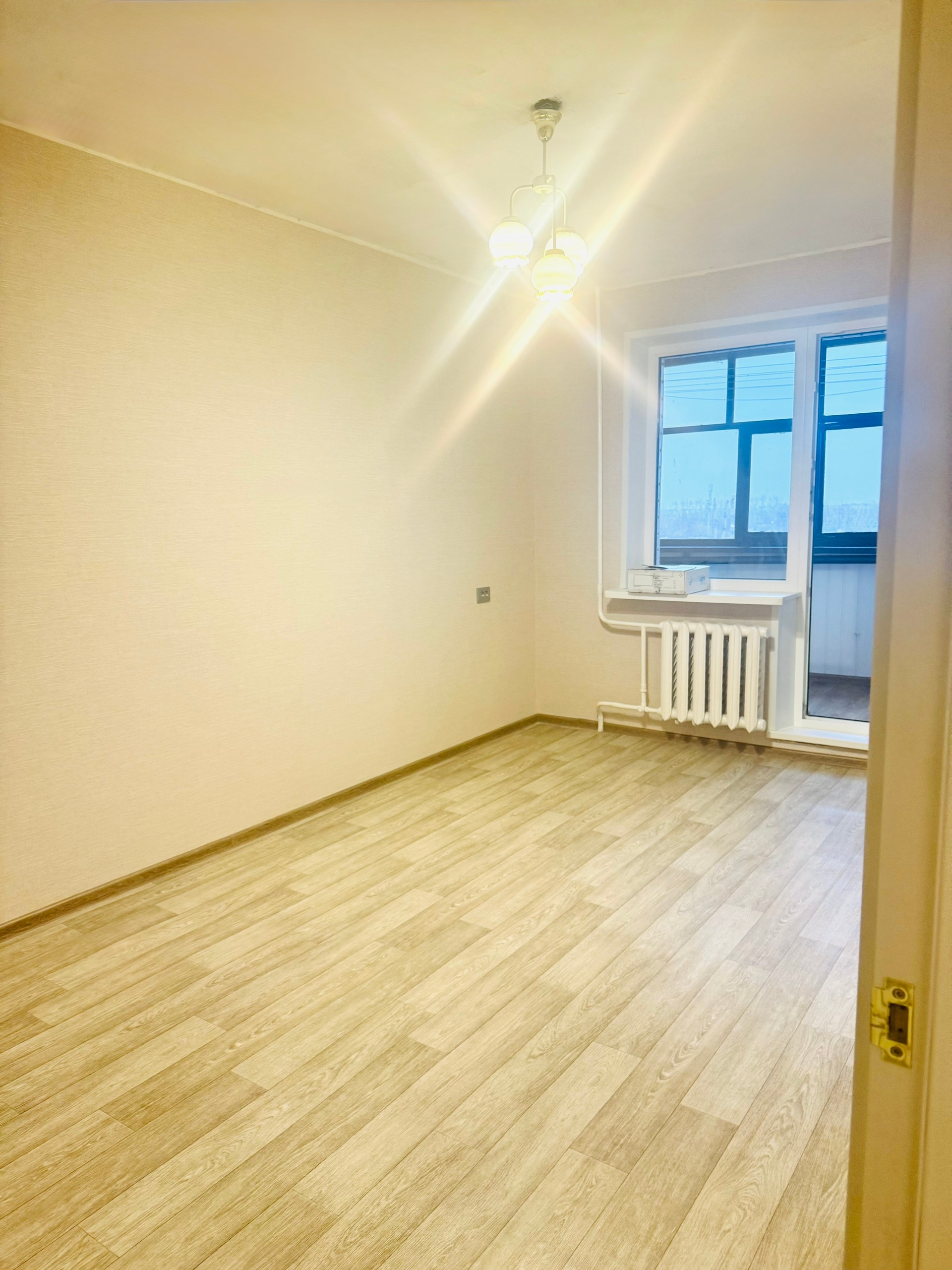 Продам 2 УП Автостроителей,44 8/9 (4)