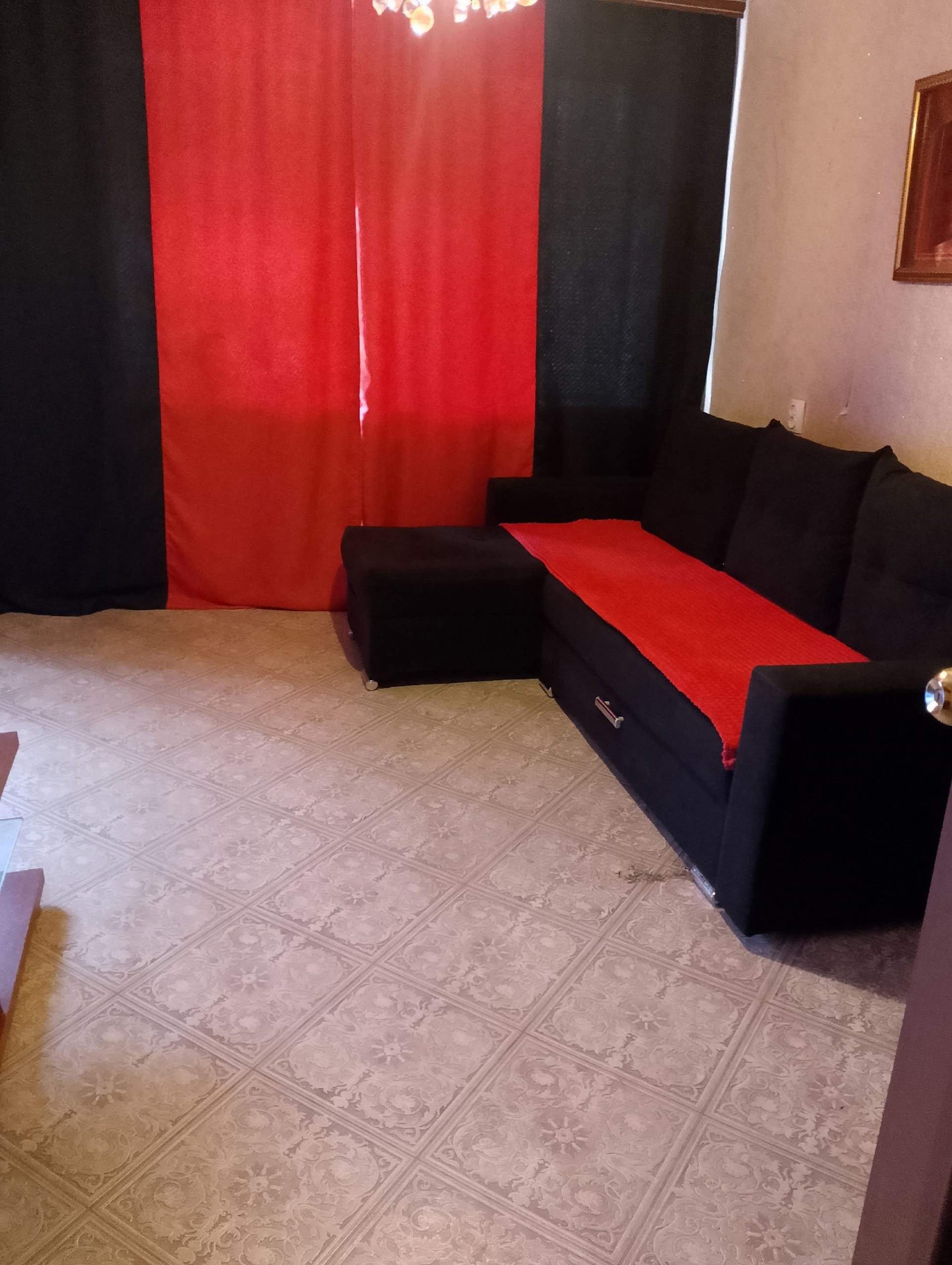 Сдам 2 ком квартиру на (8)