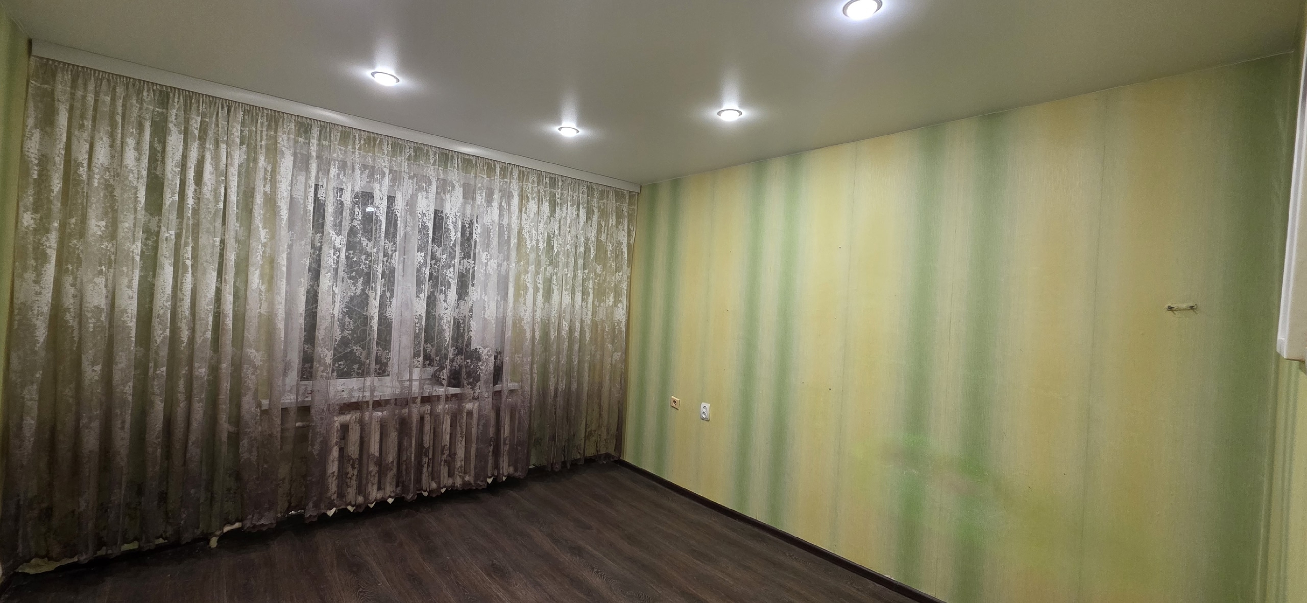 Сдается уютная двухкомнатная квартира по (4)