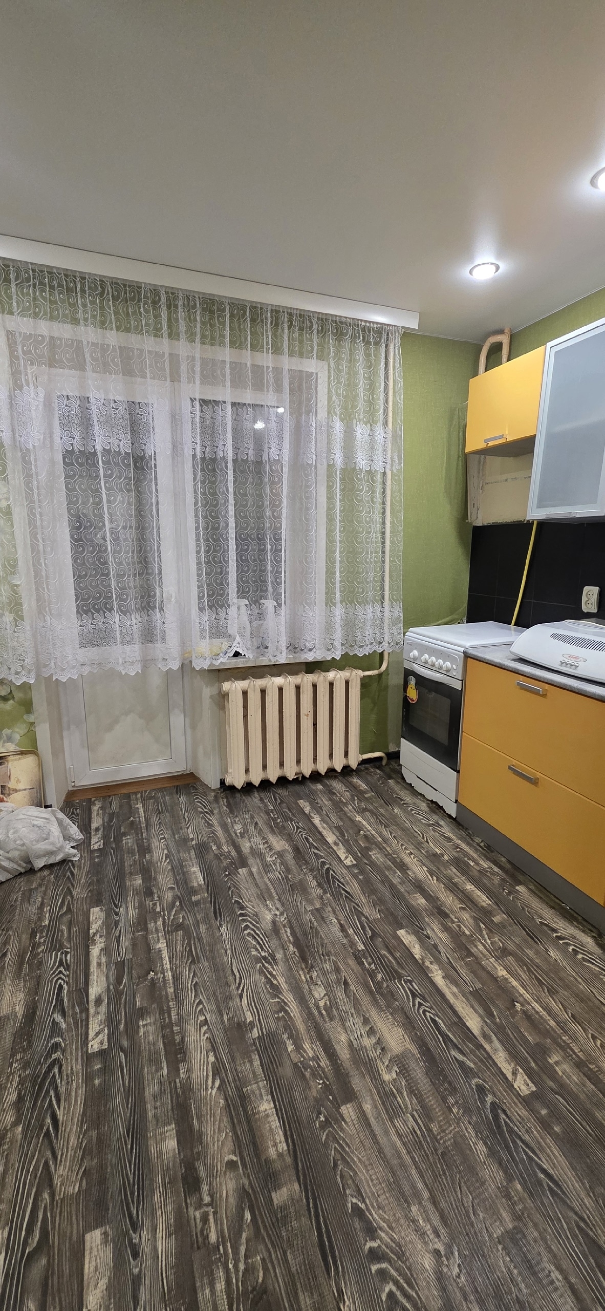 Сдается уютная двухкомнатная квартира по (1)