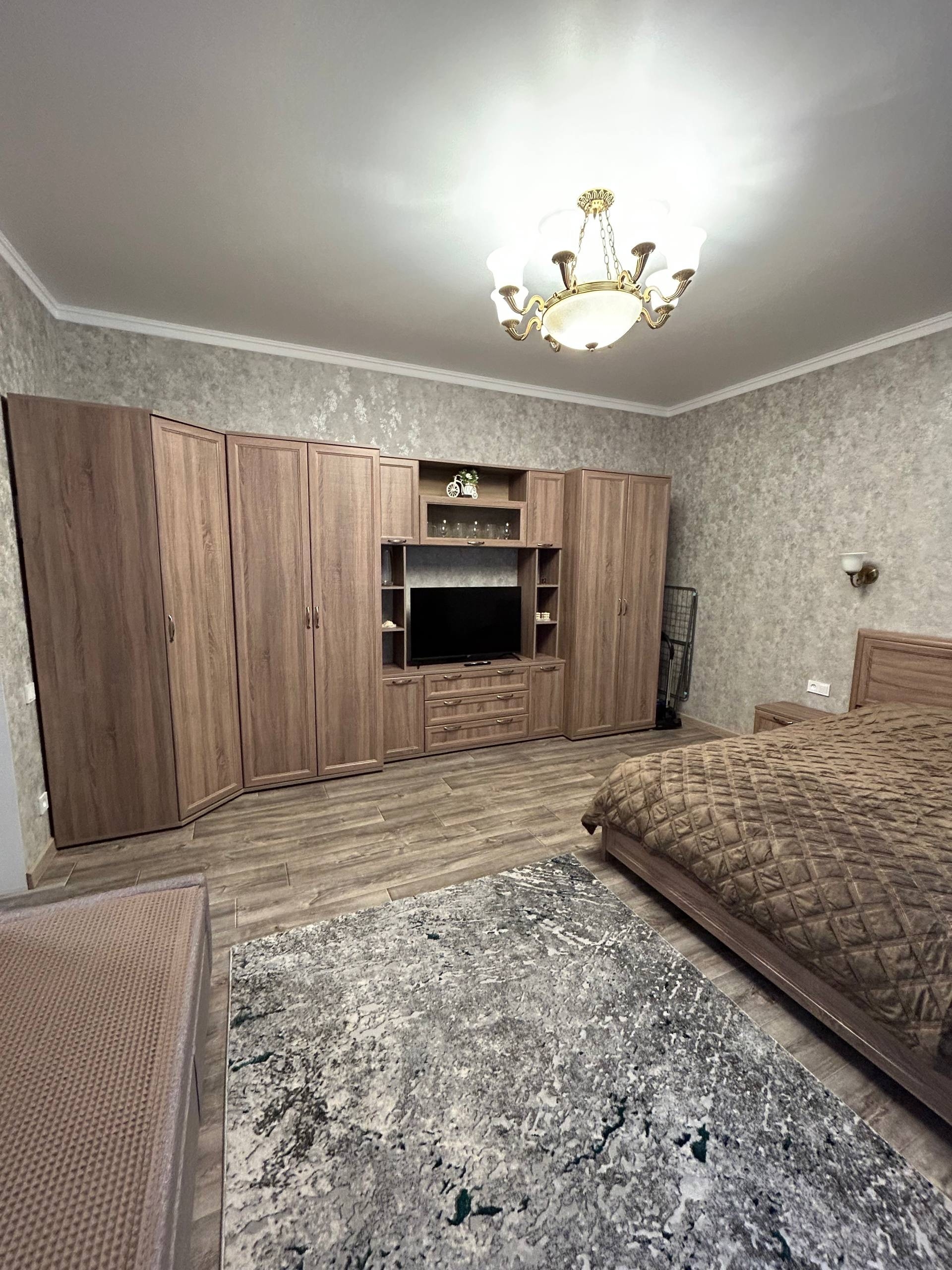 Продаётся 1-комнатная квартира в центре (6)