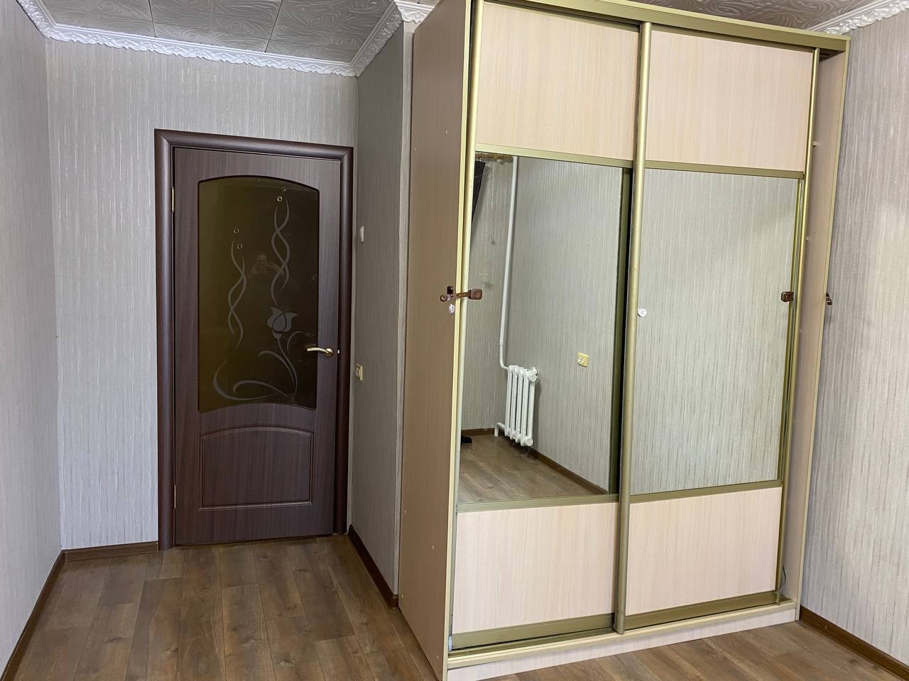 Сдаётся двух комнатная квартира по