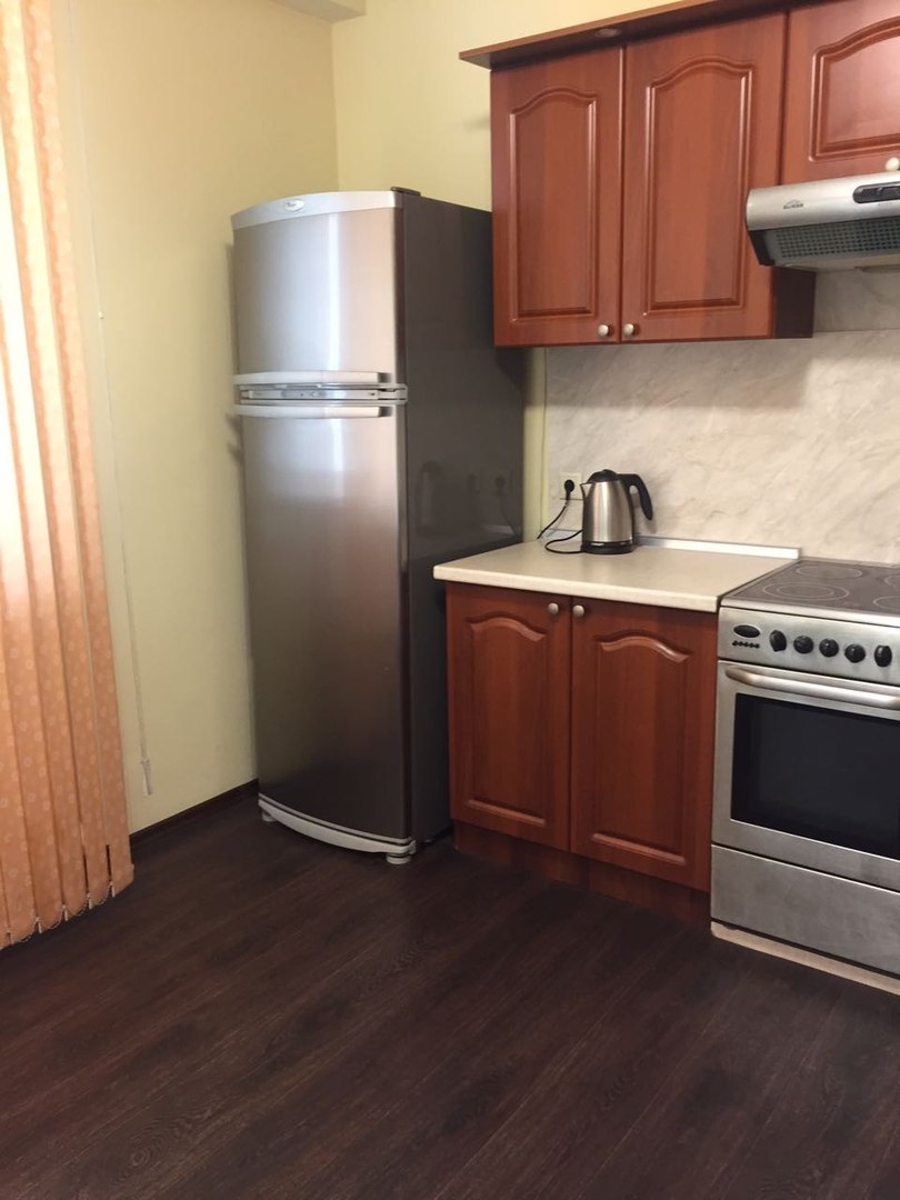 Сдам уютную и чистую однокомнатную (3)