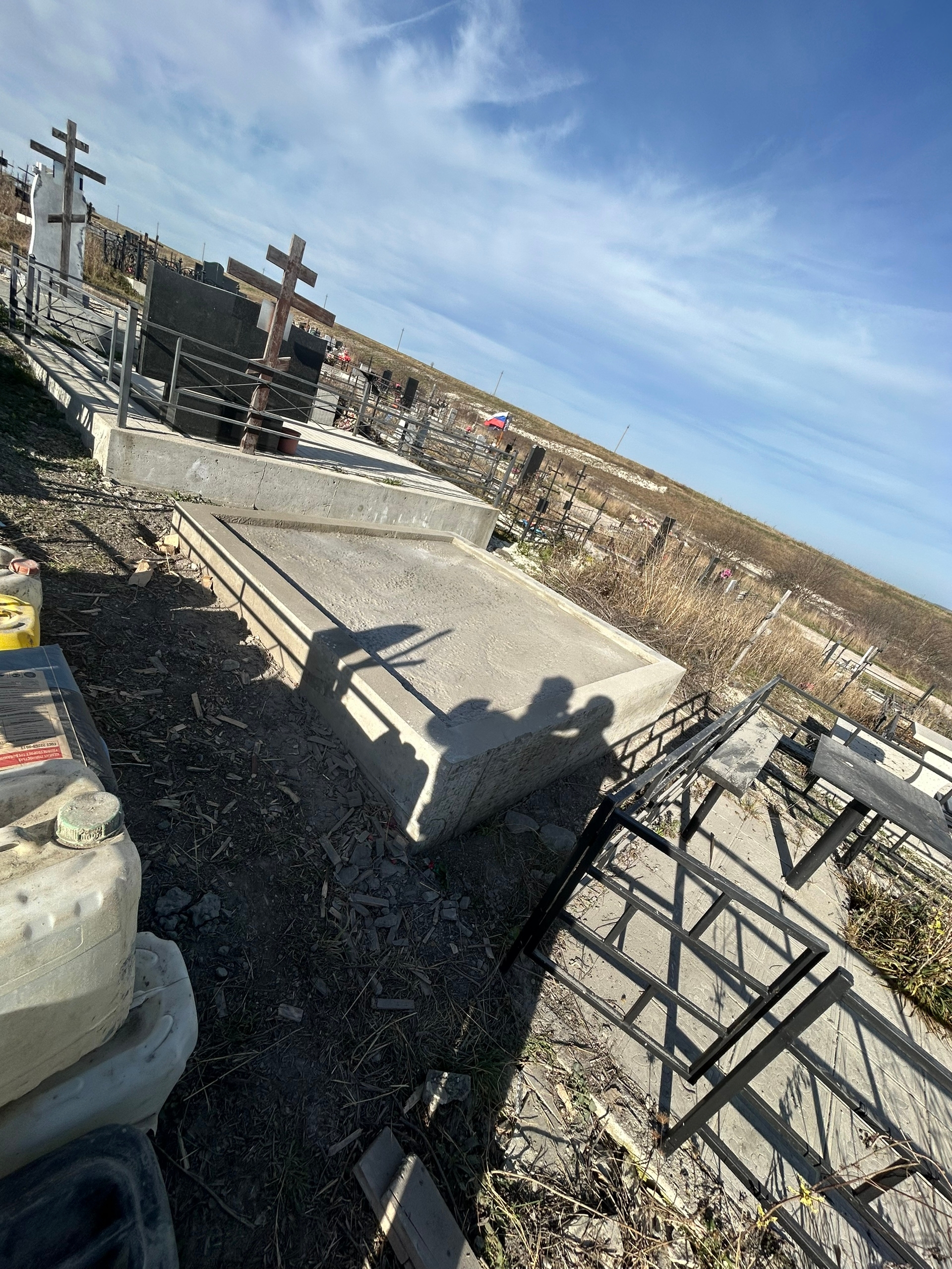 Укладка тротуарной плитки во дворе (1)