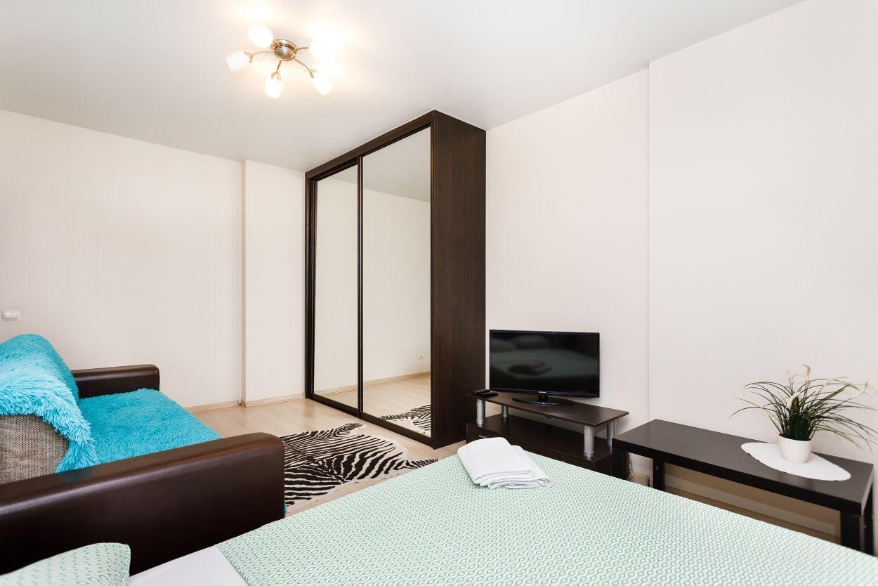 Сдаем однокомнатную квартиру на длительный (1)