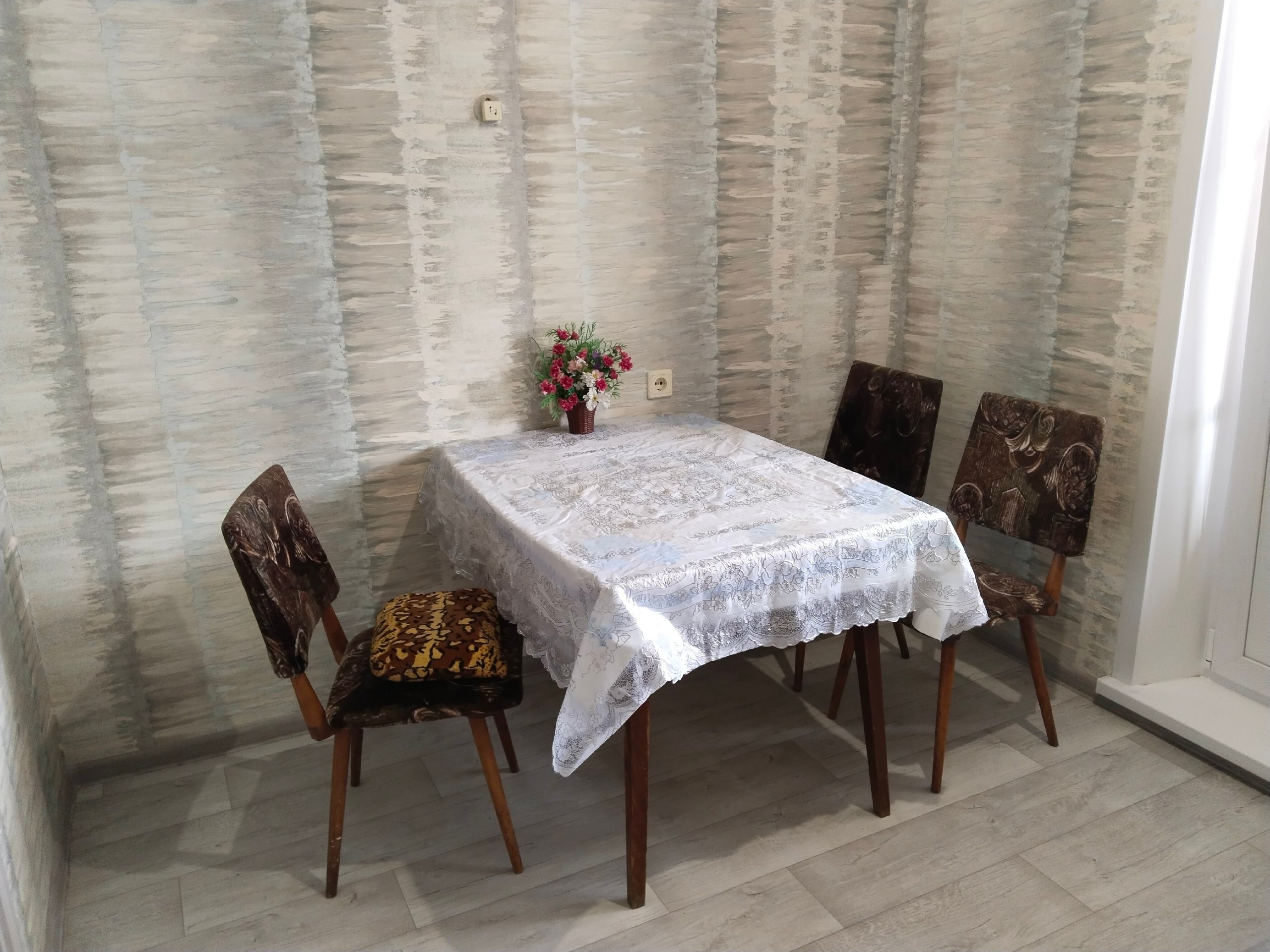 Сдам 2-хкомнатную квартиру на порту (1)