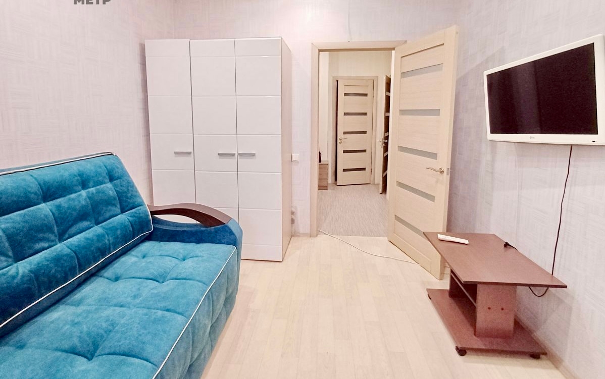 Сдаётся уютная двухкомнатная квартира на (4)