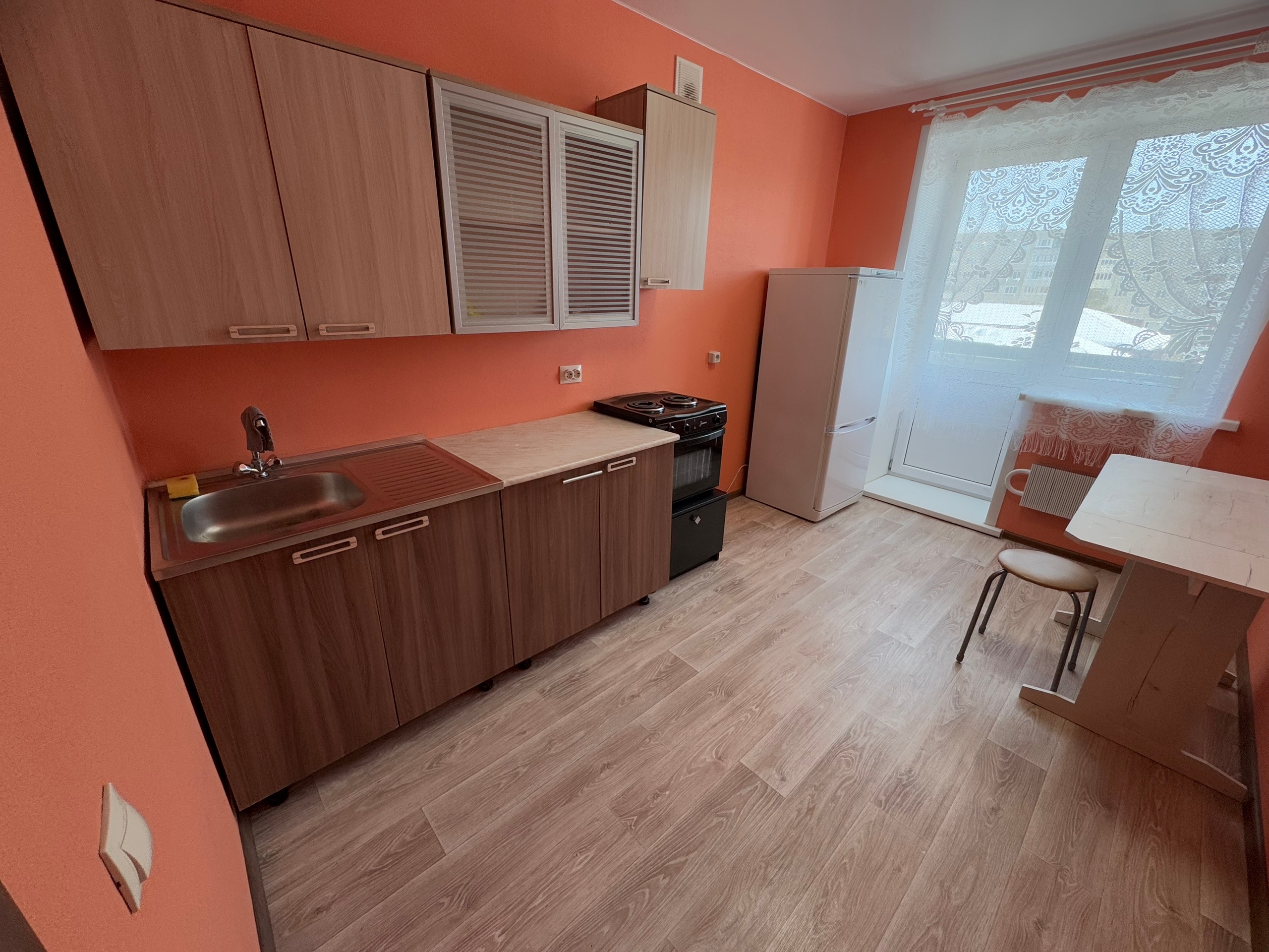 Продается отличная светлая и уютная (2)