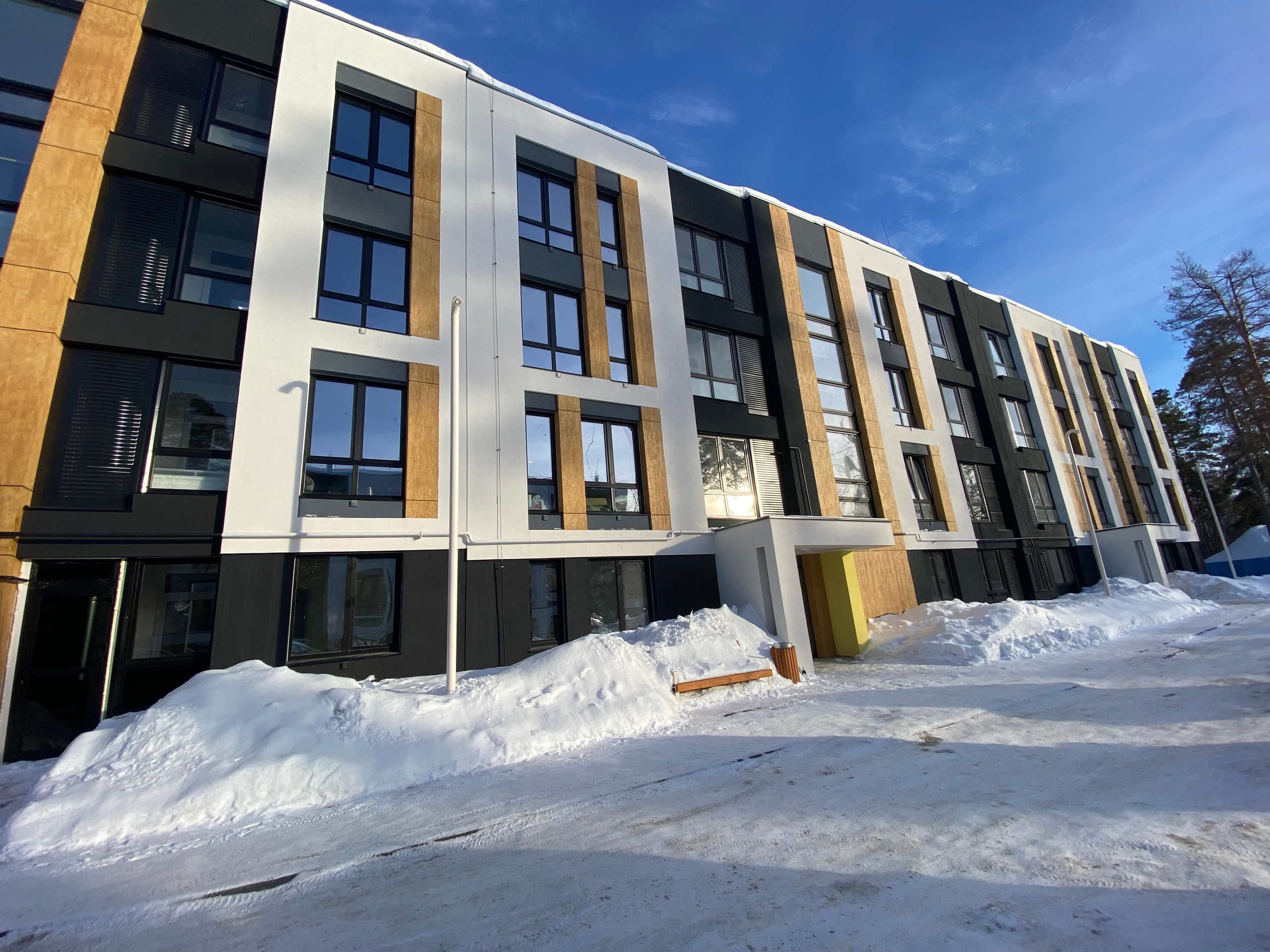 Продам однокомнатную квартиру в новом (9)