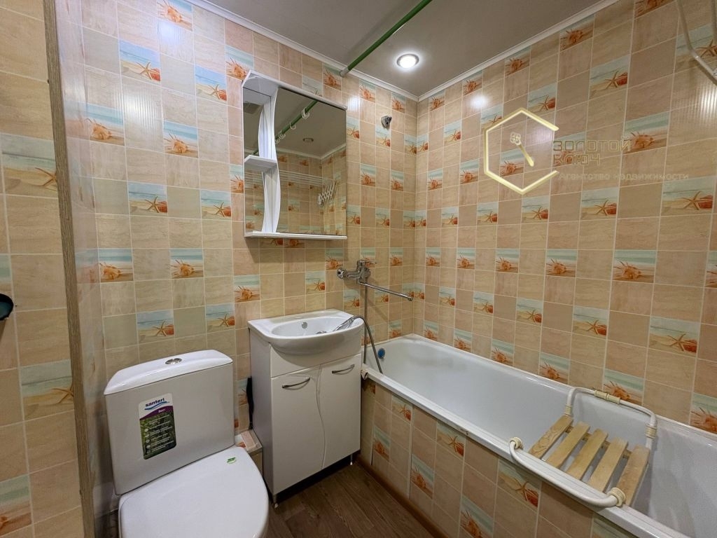 Продам однокомнатную квартиру по адресу: (8)