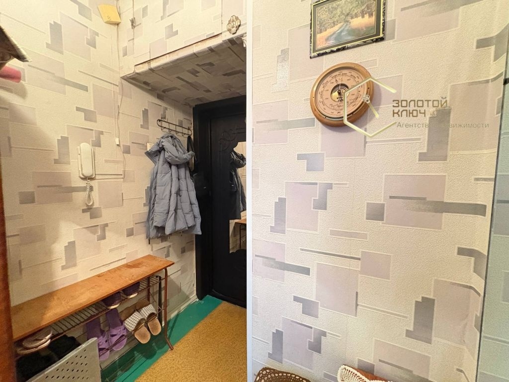 Продам однокомнатную квартиру по адресу: (7)