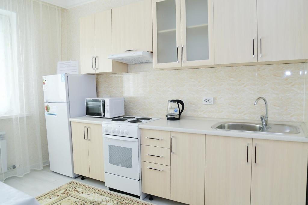 Сдаем однокомнатную квартиру на длительный (1)