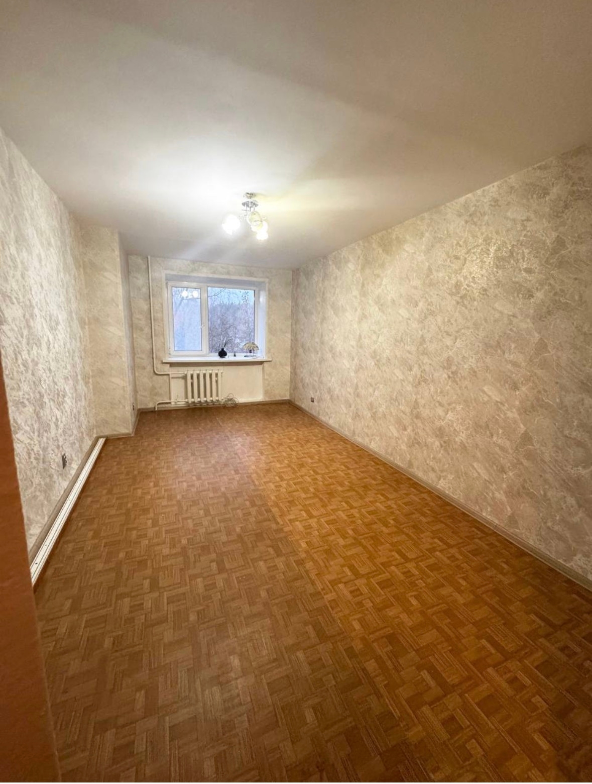 Продам 1 кВ., в кирпичном