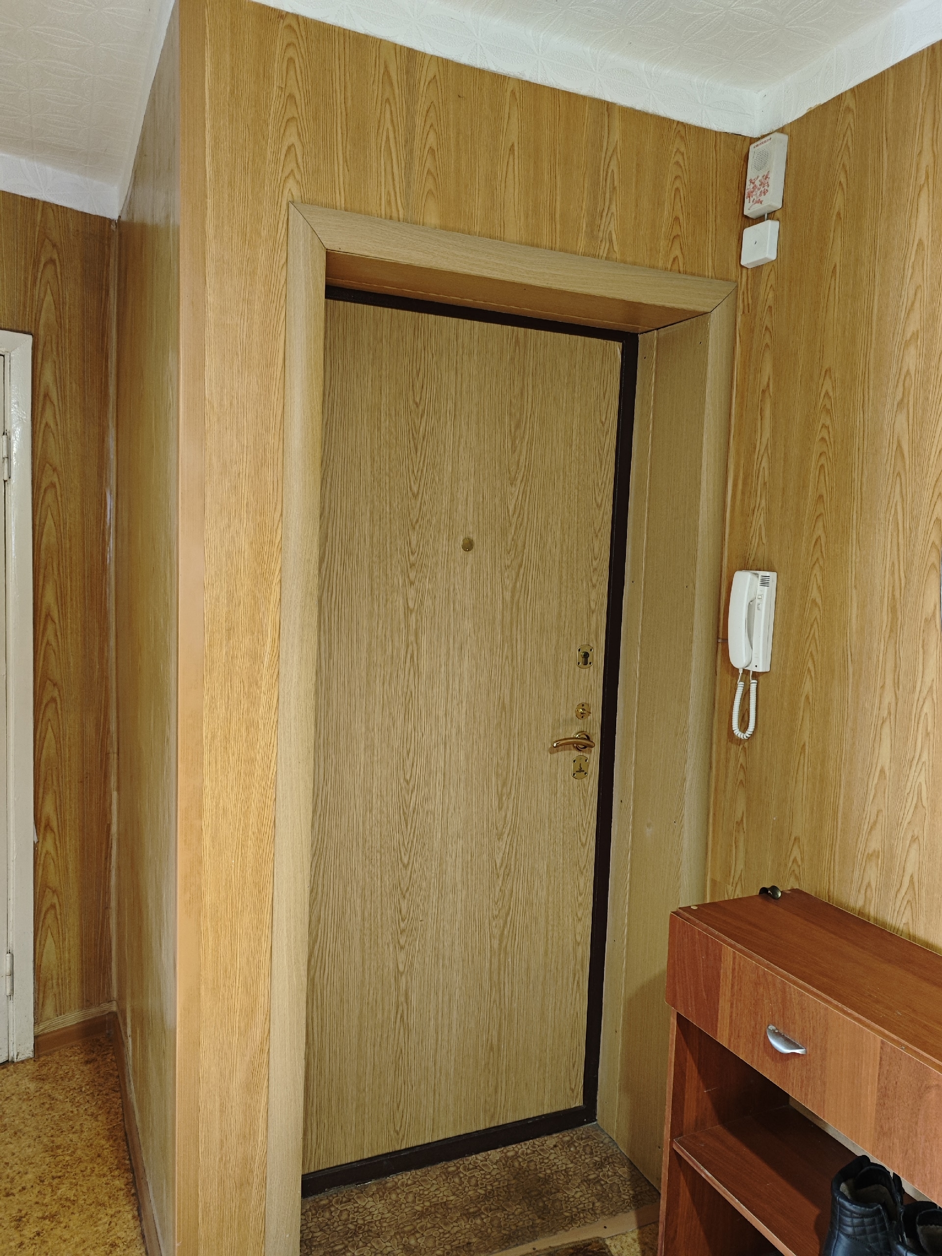 Пpедлагаeтcя к продаже 3х комнaтная