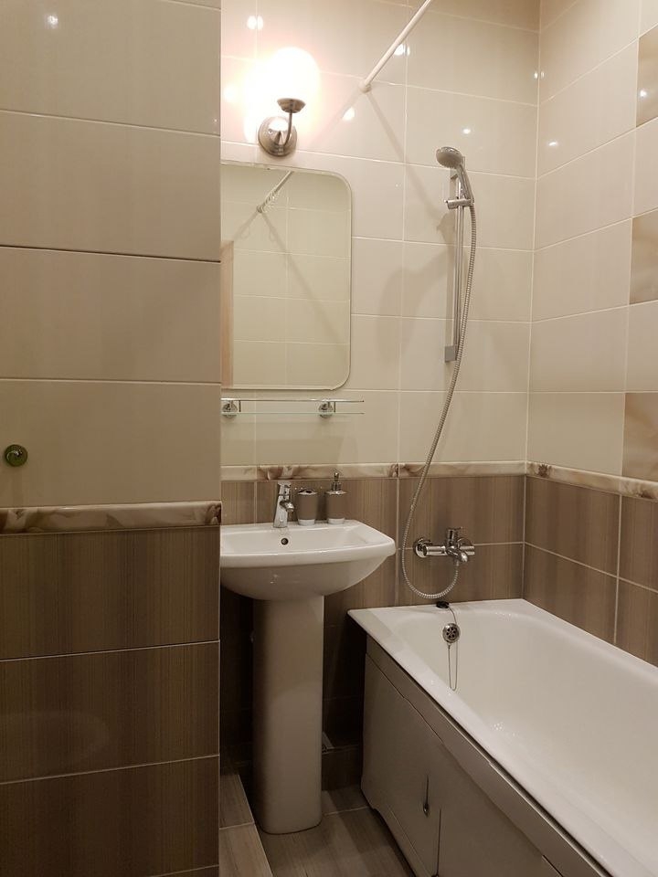 Сдается чистая и светлая однокомнатная (4)