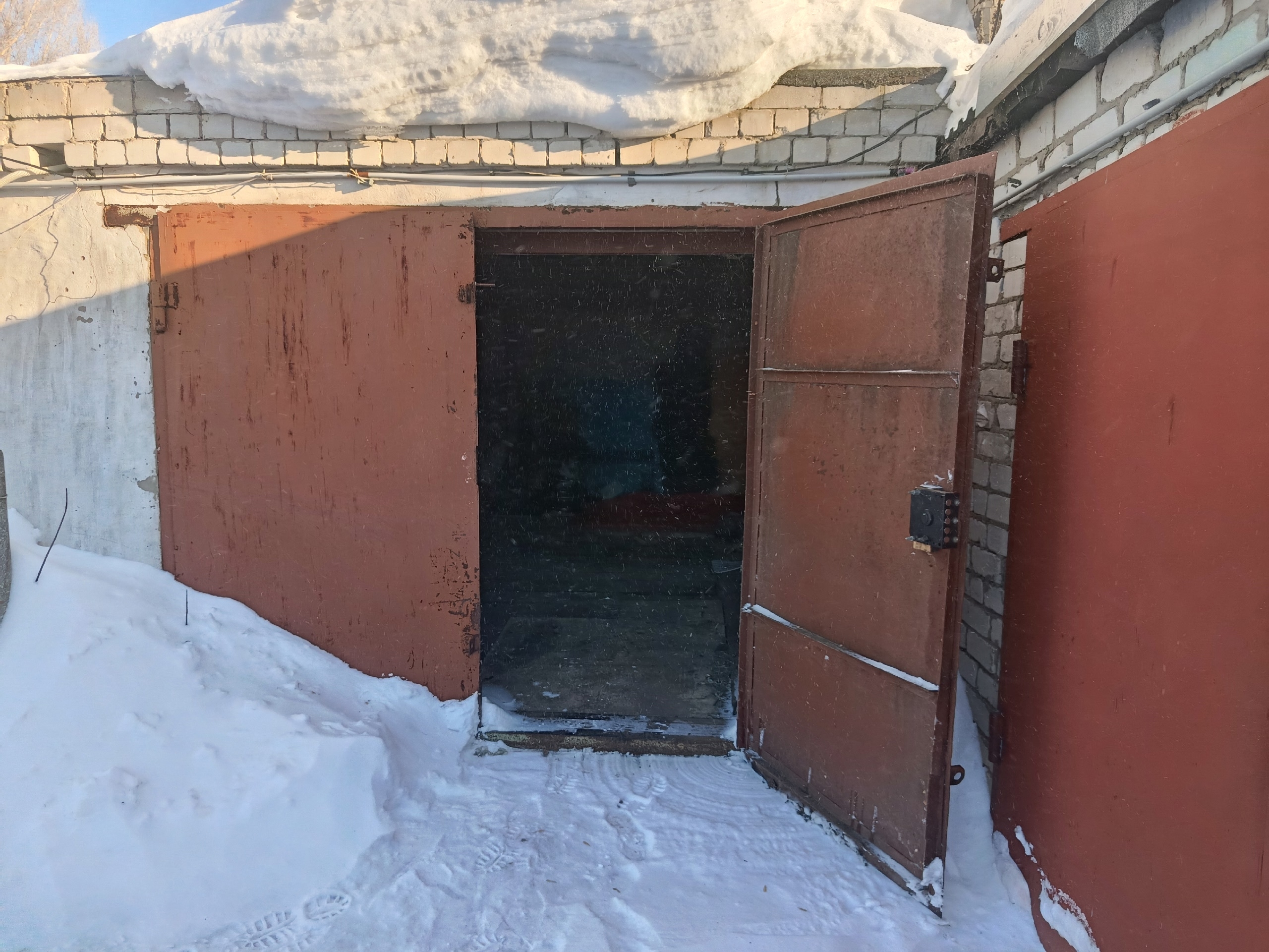 Продам гараж рядом с ж/д