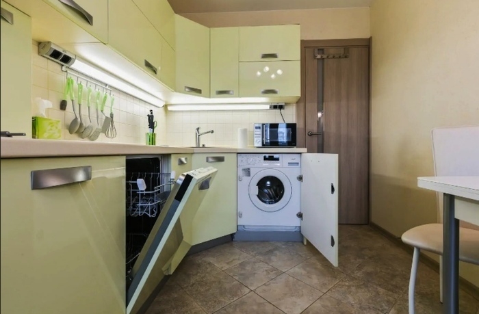 Сдам однокомнатную квартиру, желательно на (1)